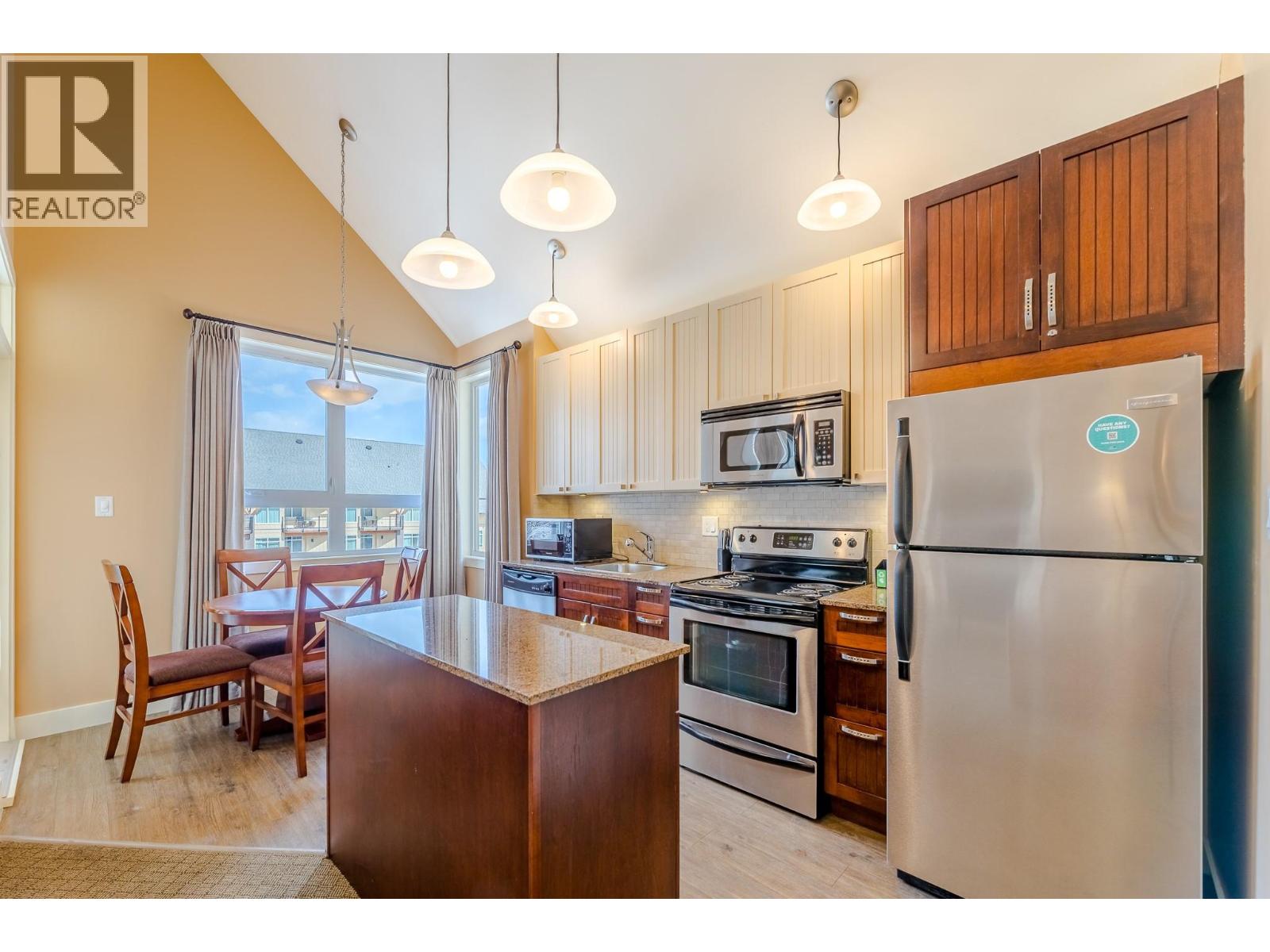 12811 Lakeshore Drive S Unit# 629, Summerland, British Columbia  V0H 1Z1 - Photo 6 - 10365855