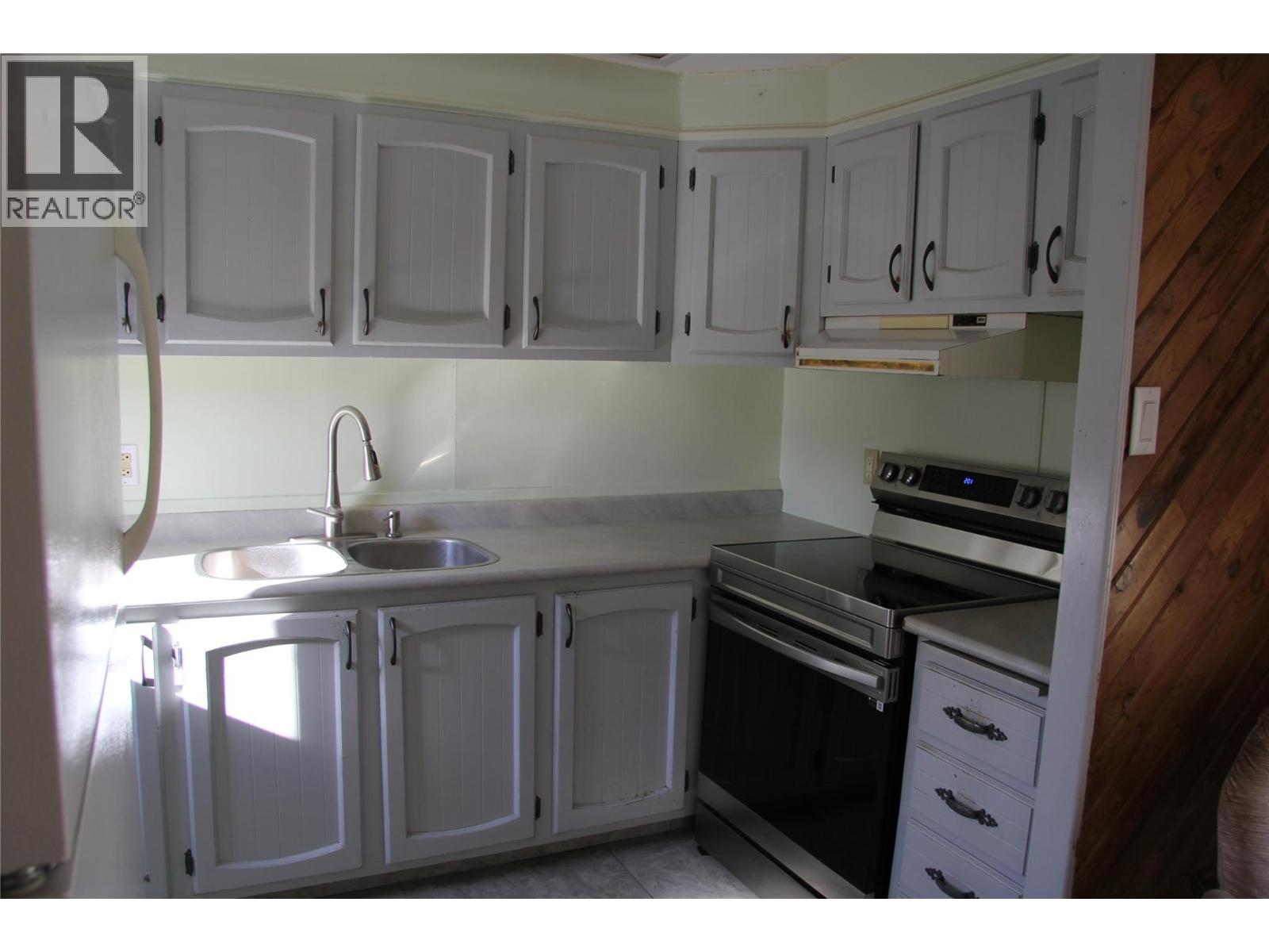 1204 Maplewood Street Unit# 6, Revelstoke, British Columbia  V0E 2S2 - Photo 5 - 10366342