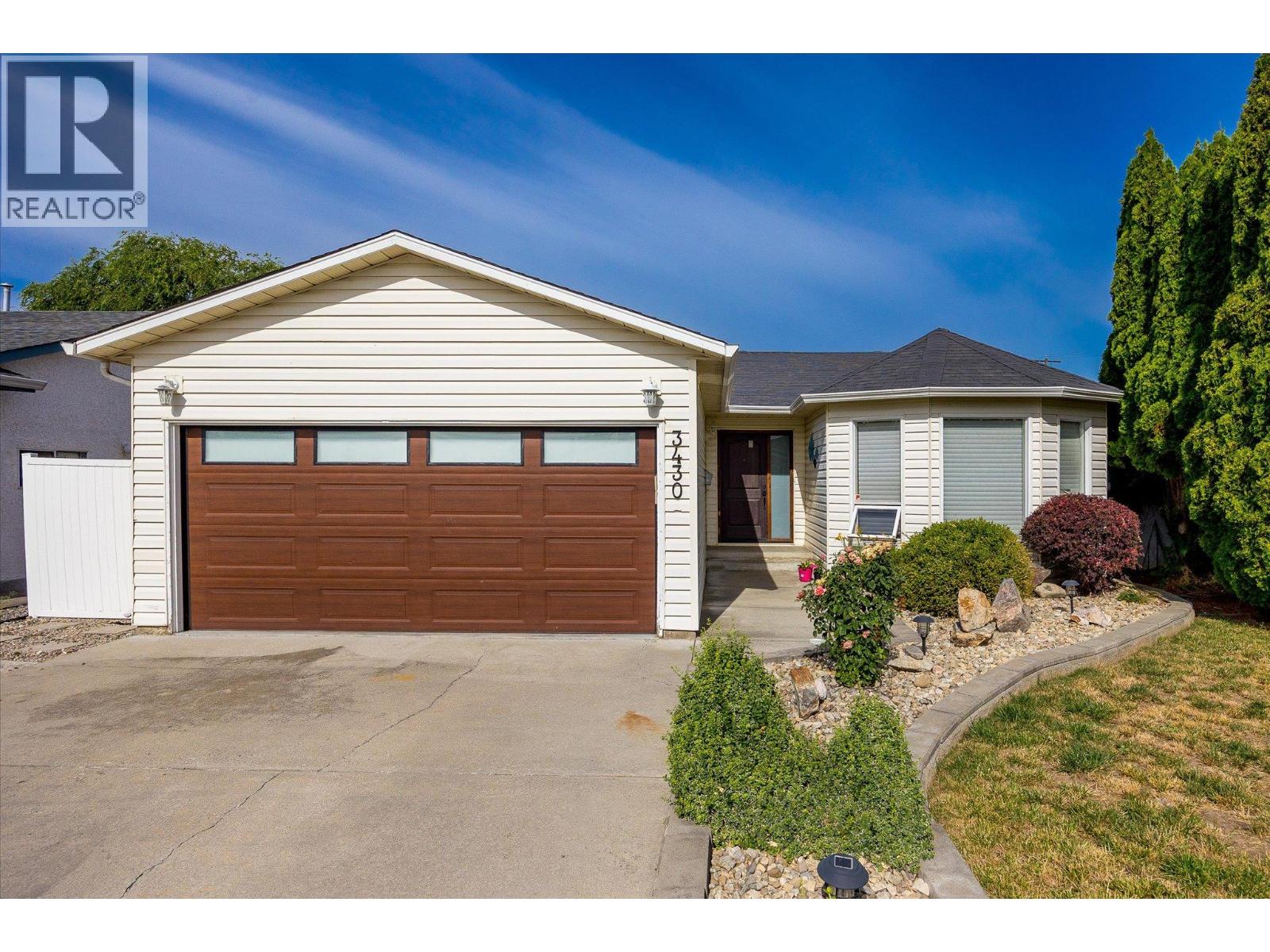 3430 Silverberry Road, Kelowna, British Columbia  V1W 3V5 - Photo 2 - 10366323