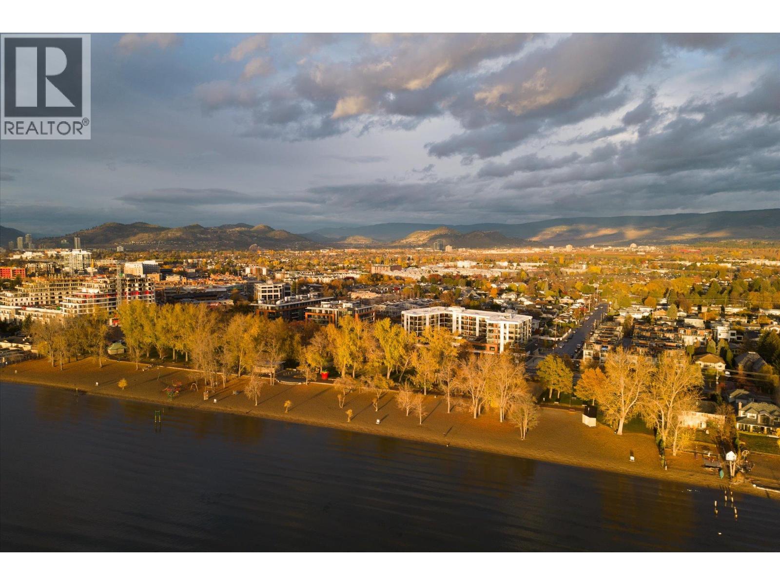 3430 Silverberry Road, Kelowna, British Columbia  V1W 3V5 - Photo 33 - 10366323