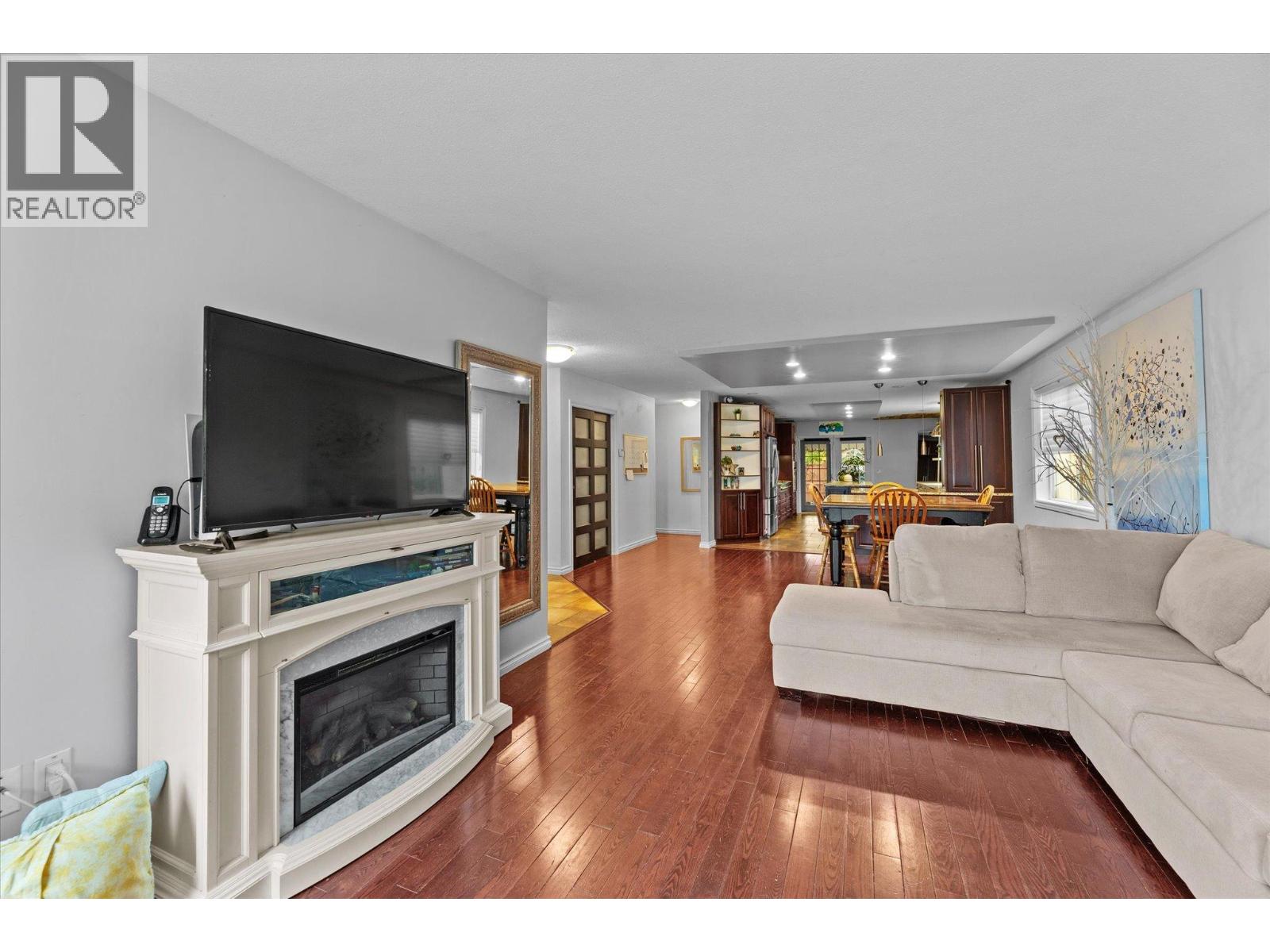 3430 Silverberry Road, Kelowna, British Columbia  V1W 3V5 - Photo 7 - 10366323