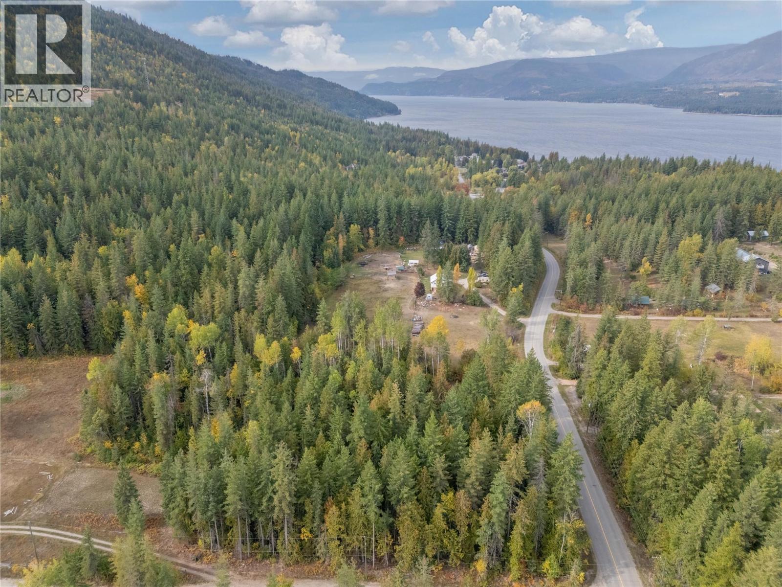 4540 Eagle Bay Road, Eagle Bay, British Columbia  V0E 1T0 - Photo 12 - 10365139