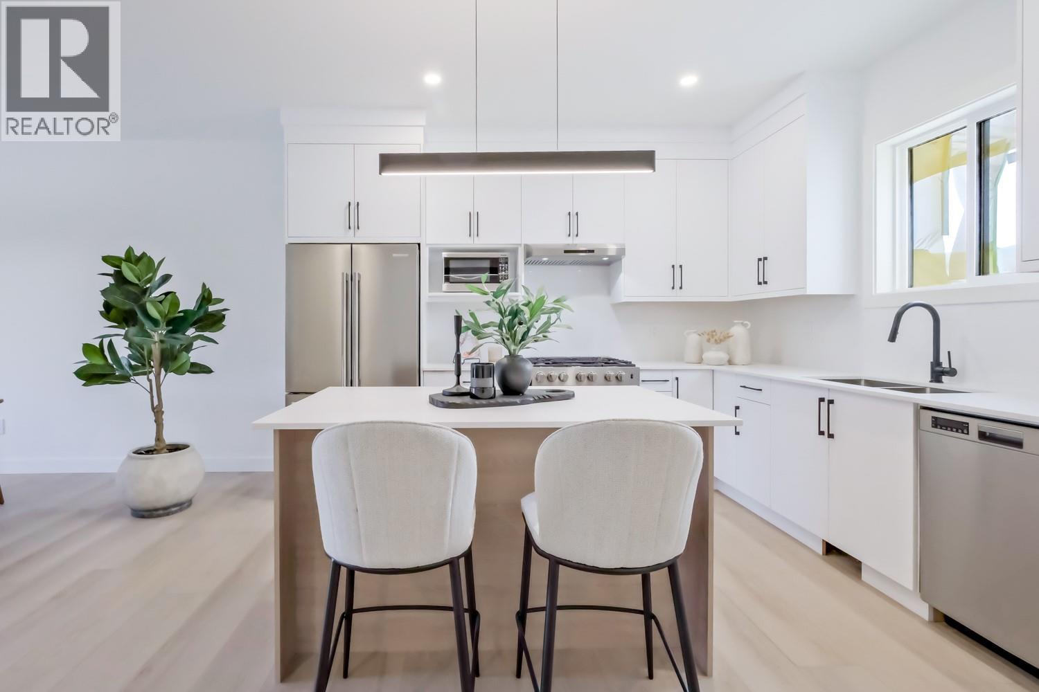 4601 97th Street Unit# 14, Osoyoos, British Columbia  V0H 1V1 - Photo 1 - 10366390