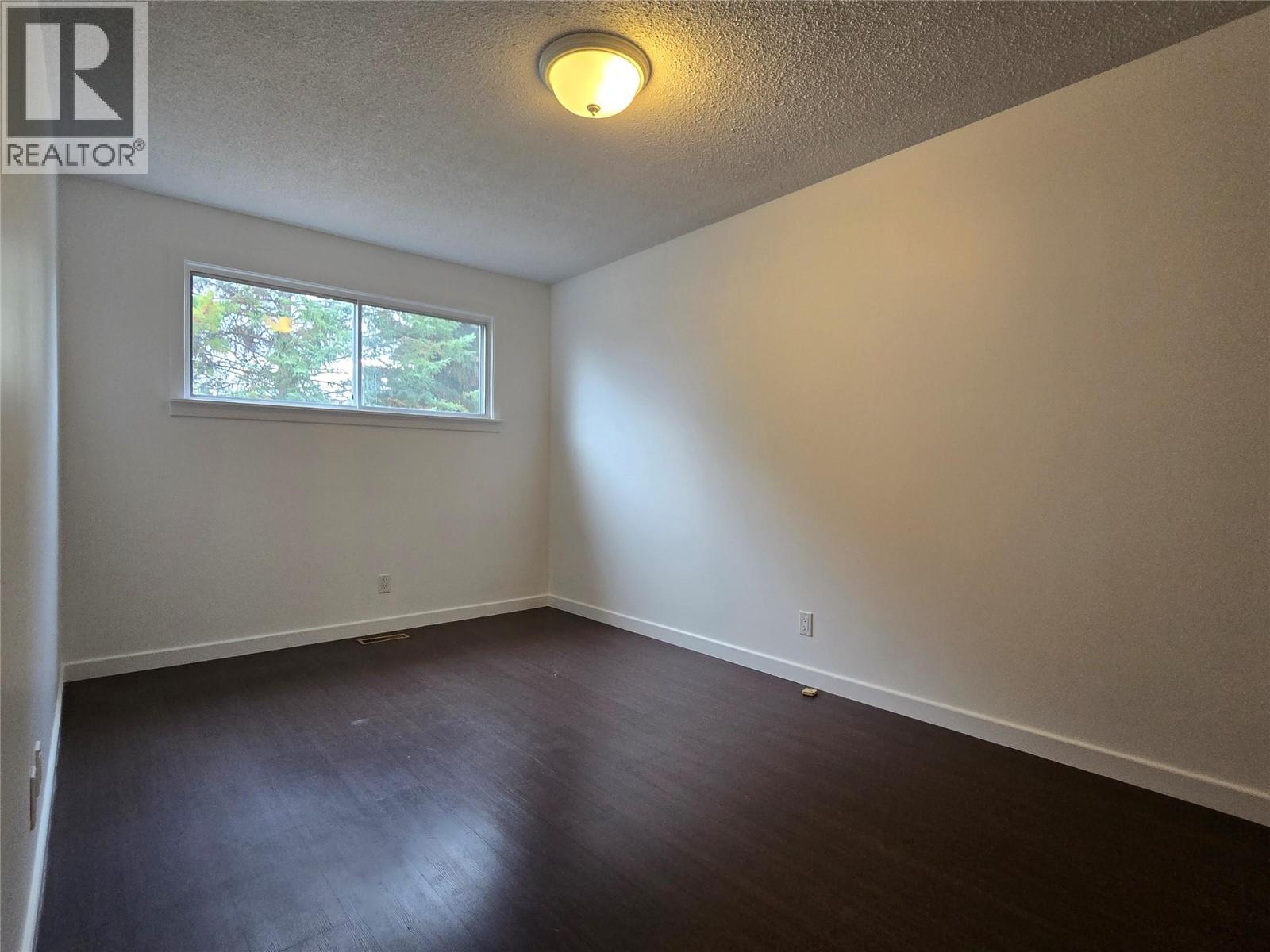 1584 Stage Road, Cache Creek, British Columbia  V0K 1H0 - Photo 11 - 10366421