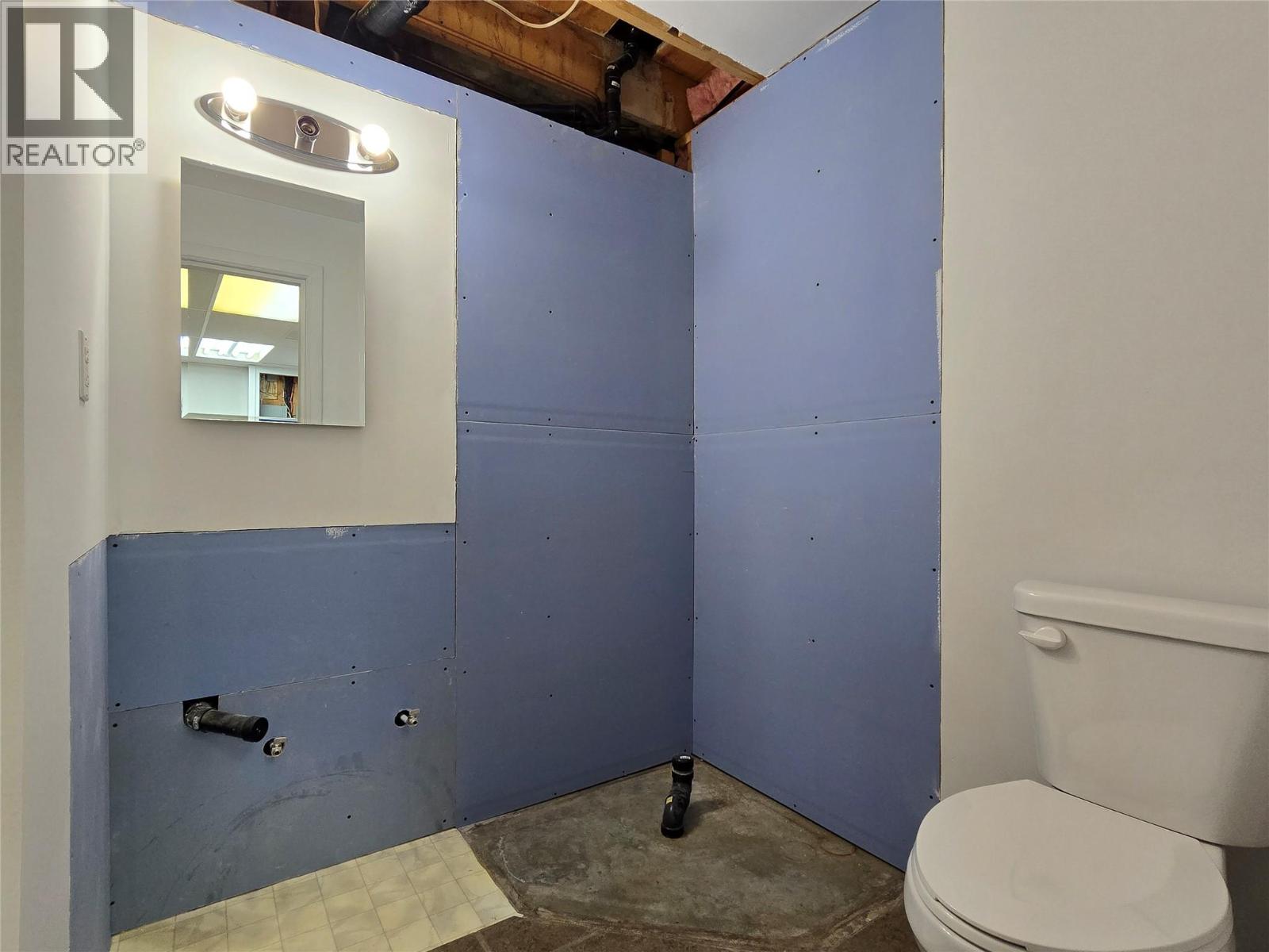 1584 Stage Road, Cache Creek, British Columbia  V0K 1H0 - Photo 22 - 10366421