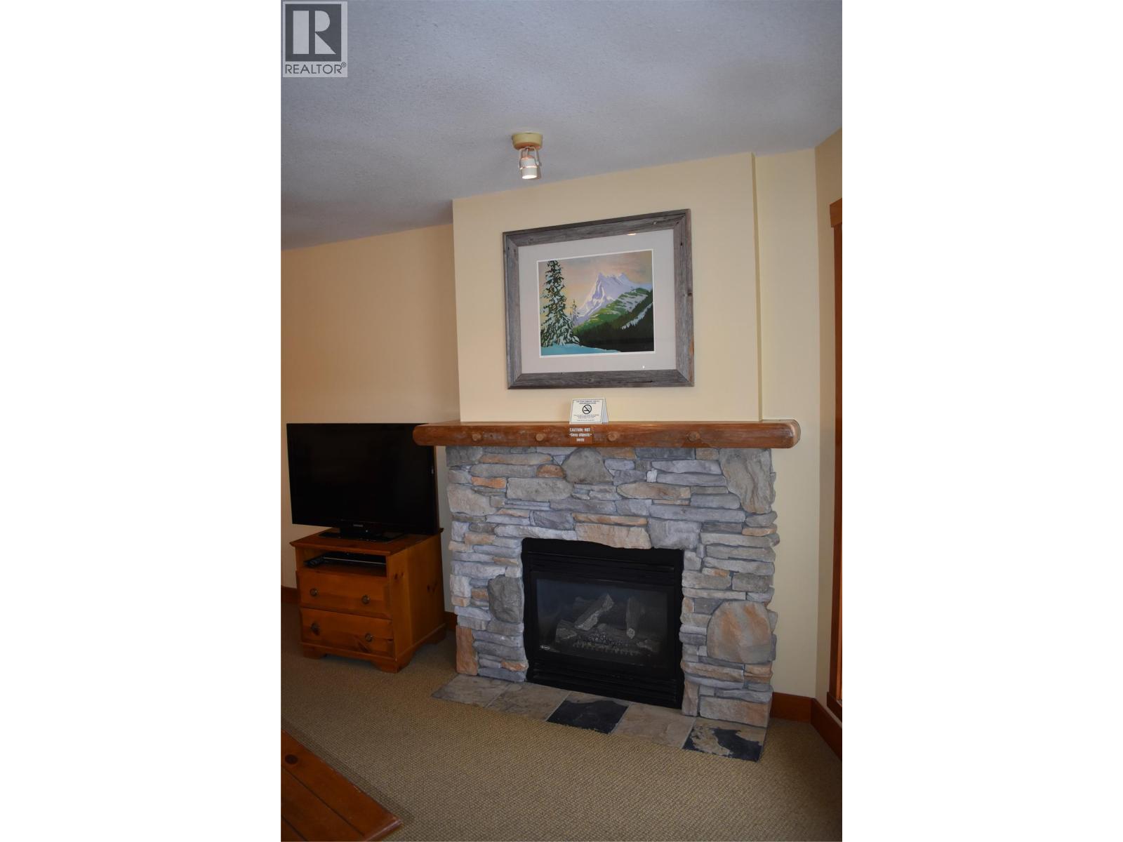 2080 Summit Drive Unit# 104 Lot# 3, Panorama, British Columbia  V0A 1T0 - Photo 2 - 10366263