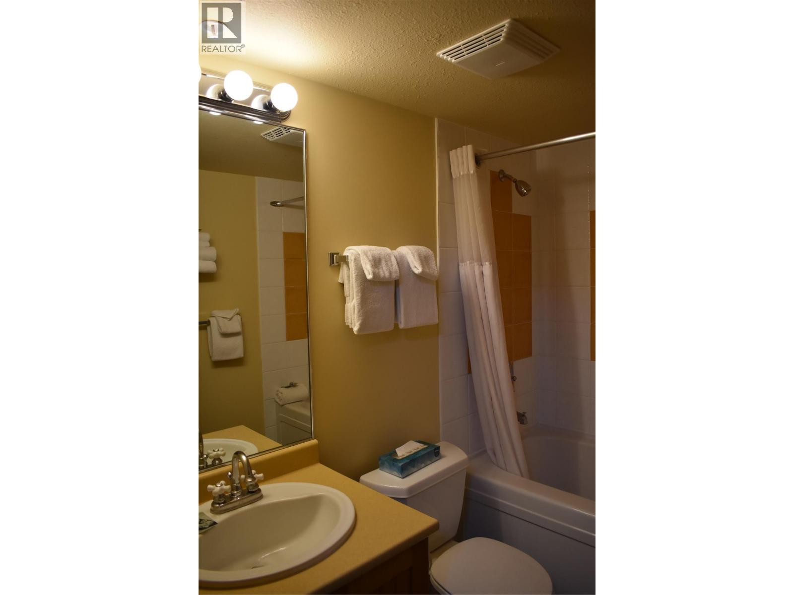 2080 Summit Drive Unit# 104 Lot# 3, Panorama, British Columbia  V0A 1T0 - Photo 9 - 10366263