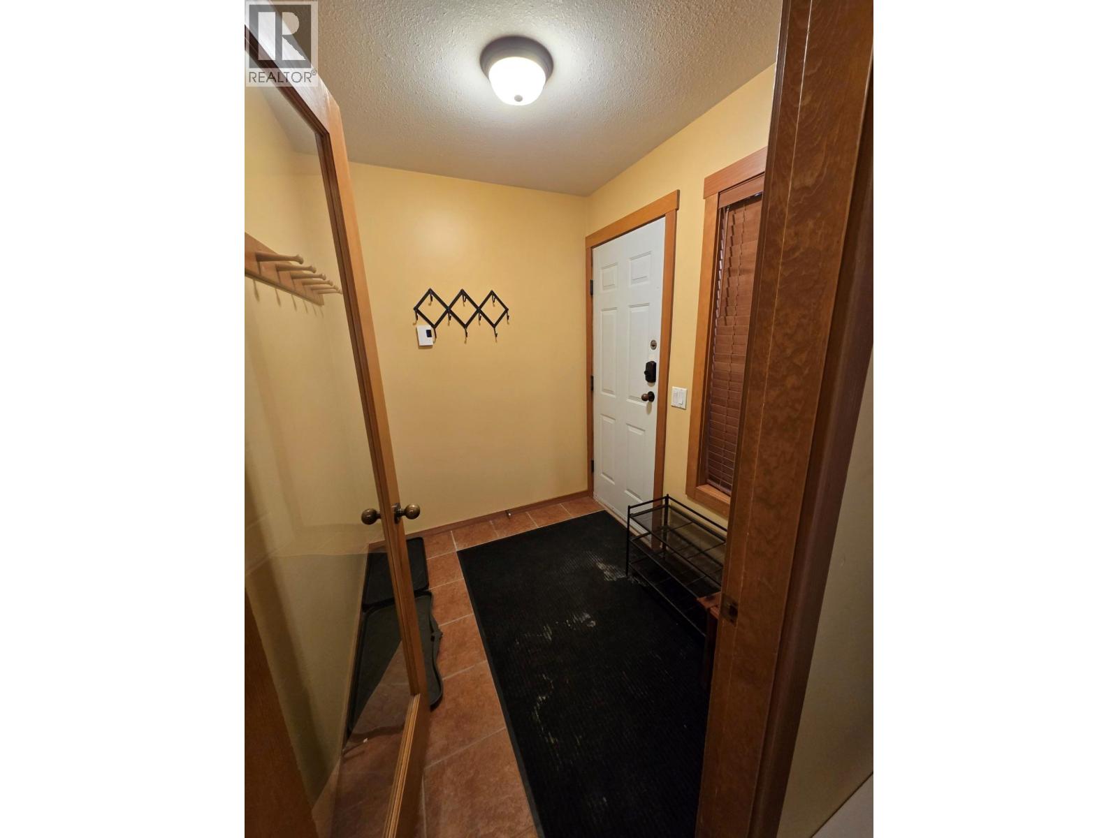 2075 Summit Drive Unit# 19, Panorama, British Columbia  V0A 1T0 - Photo 17 - 10366490