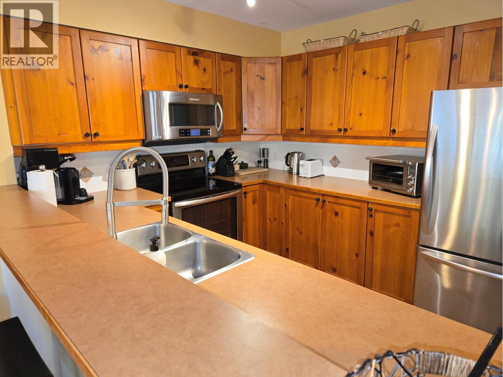 2075 Summit Drive Unit# 19, Panorama, British Columbia  V0A 1T0 - Photo 6 - 10366490