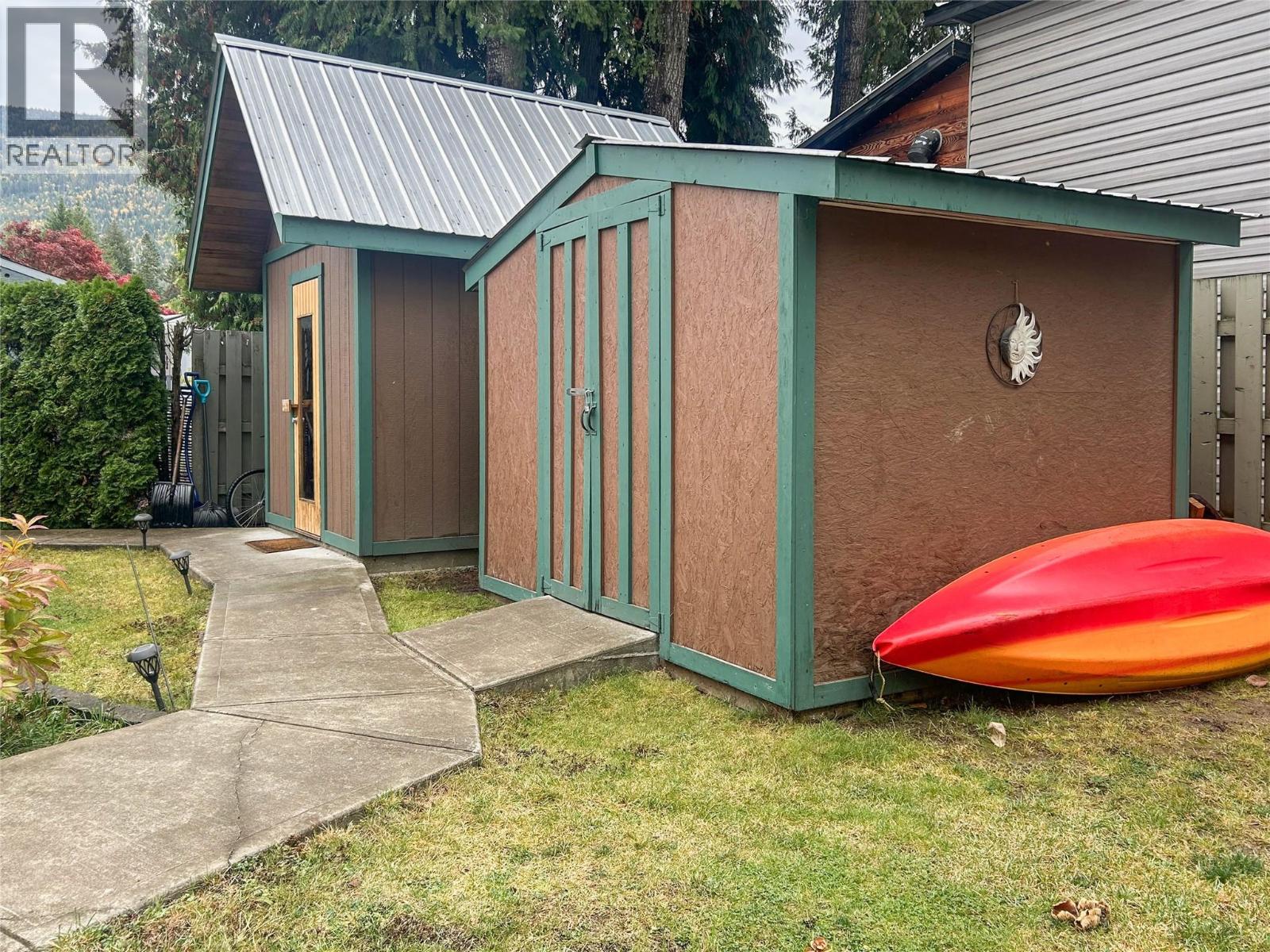 6721 51 Street Ne, Salmon Arm, British Columbia  V0E 1K0 - Photo 29 - 10366230