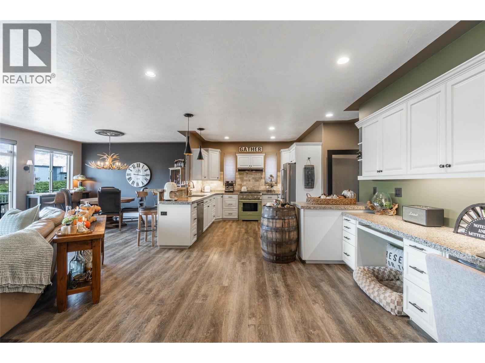 6963 Chardonnay Place, Oliver, British Columbia  V0H 1T4 - Photo 10 - 10366262