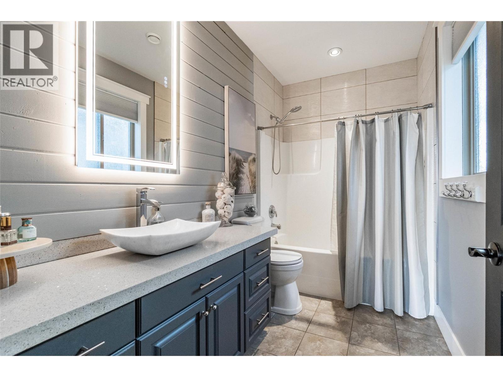 6963 Chardonnay Place, Oliver, British Columbia  V0H 1T4 - Photo 37 - 10366262