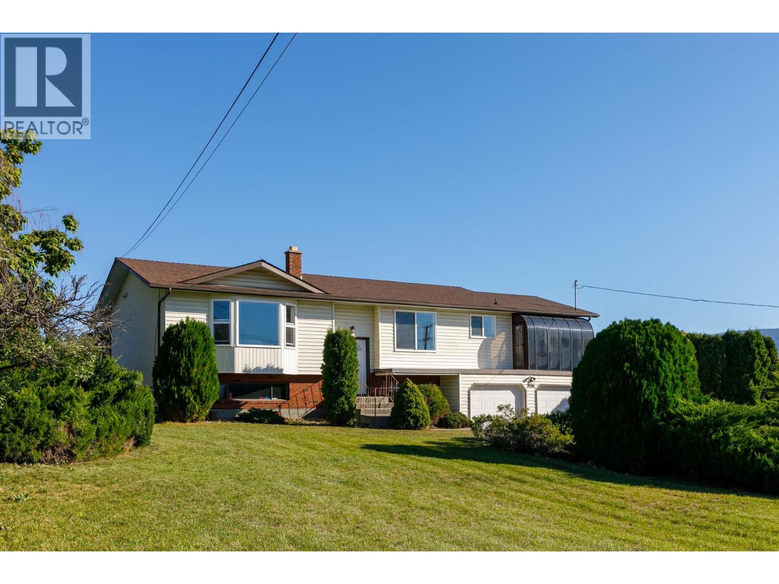 3116 Appaloosa Road, Kelowna, British Columbia  V1V 2G9 - Photo 2 - 10366513