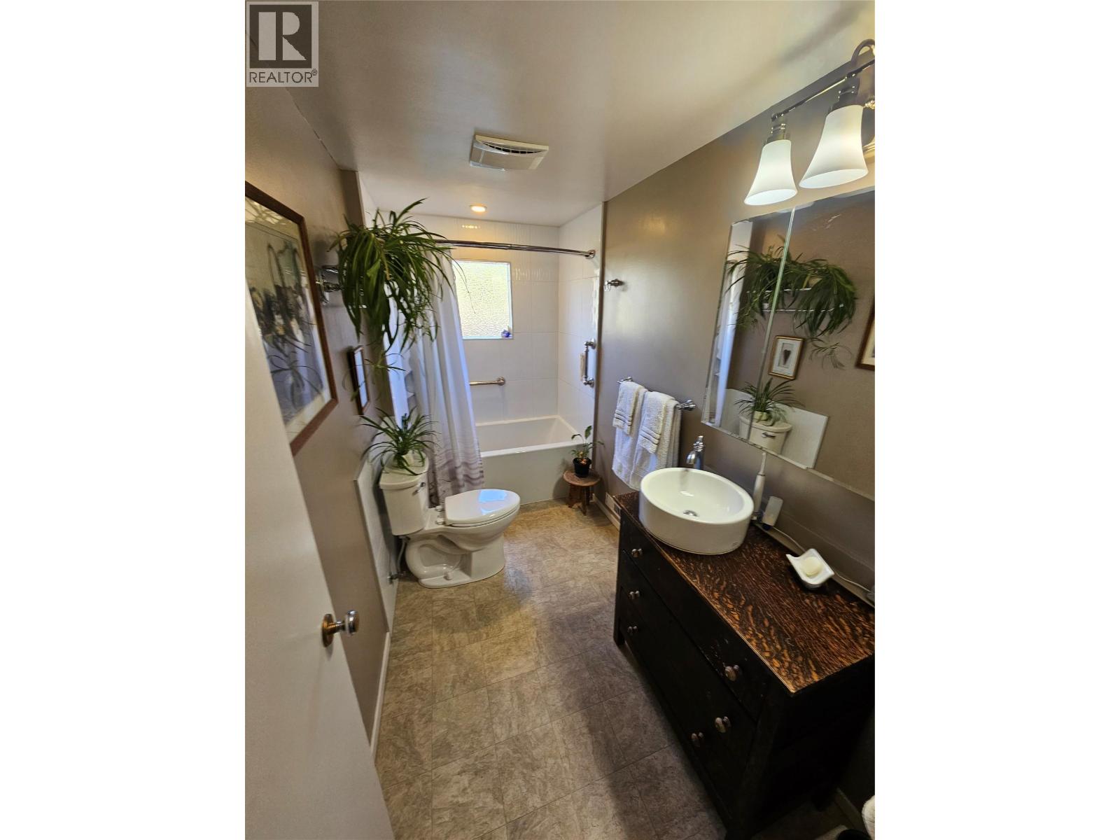 1340 Todd Road, Penticton, British Columbia  V2A 8T6 - Photo 10 - 10366535