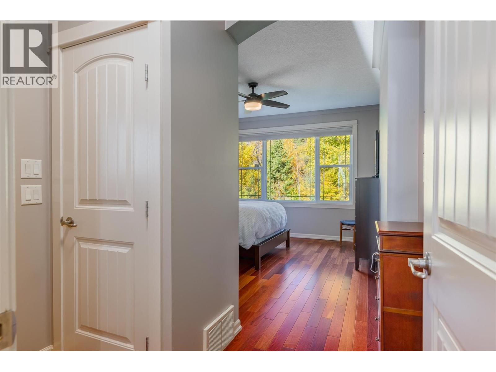 7912 Birchwood Drive, Trail, British Columbia  V1R 4Y4 - Photo 16 - 10366459