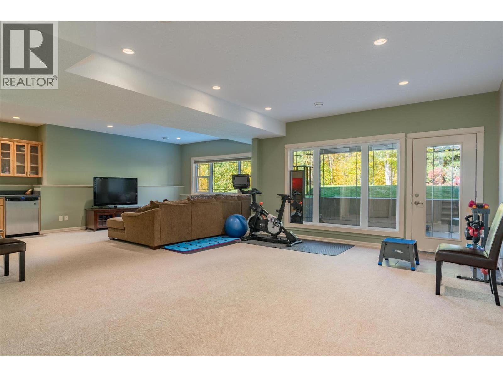 7912 Birchwood Drive, Trail, British Columbia  V1R 4Y4 - Photo 26 - 10366459