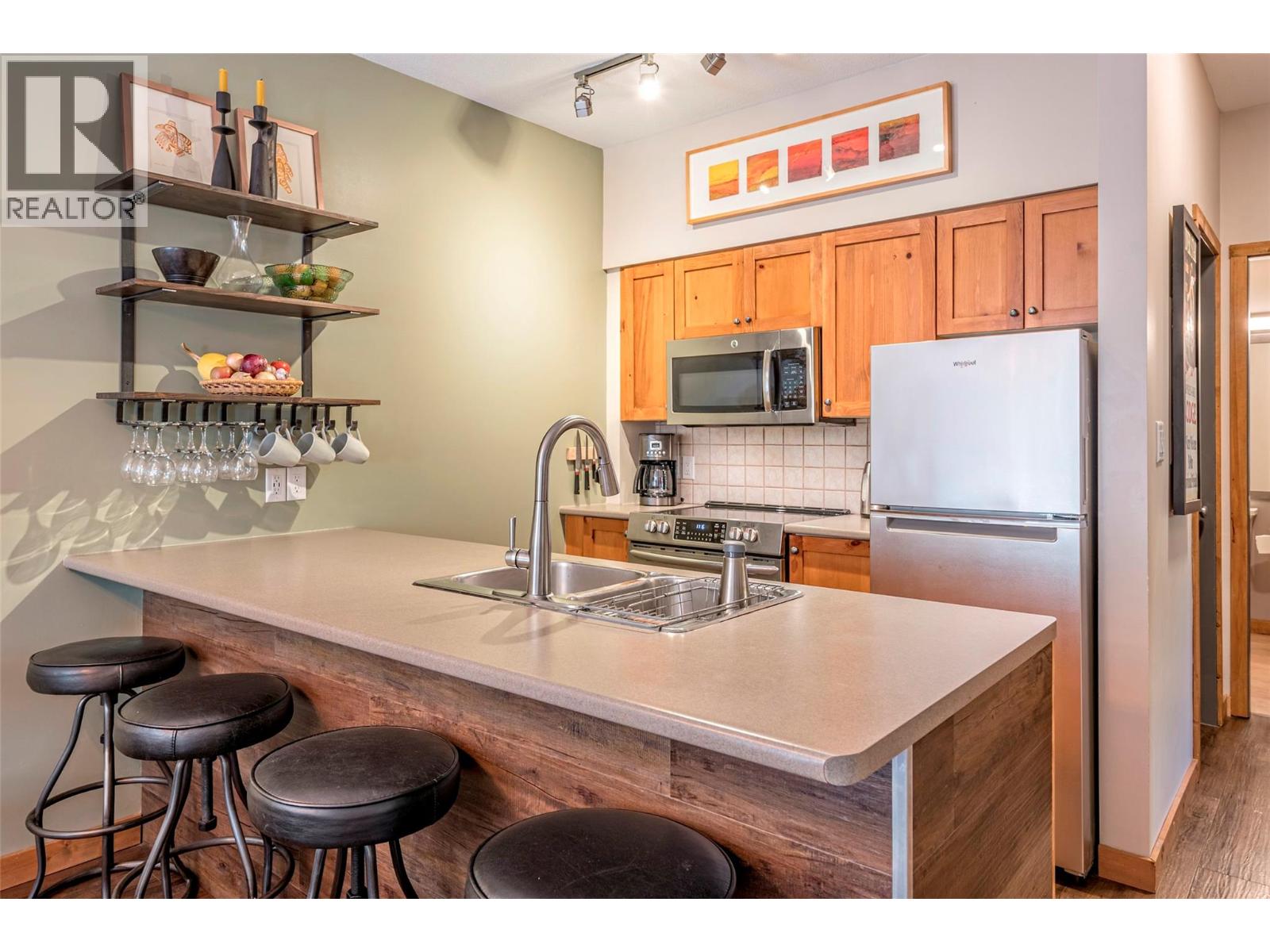 9808 Silver Star Road Unit# 109, Vernon, British Columbia  V1B 3X4 - Photo 5 - 10366492