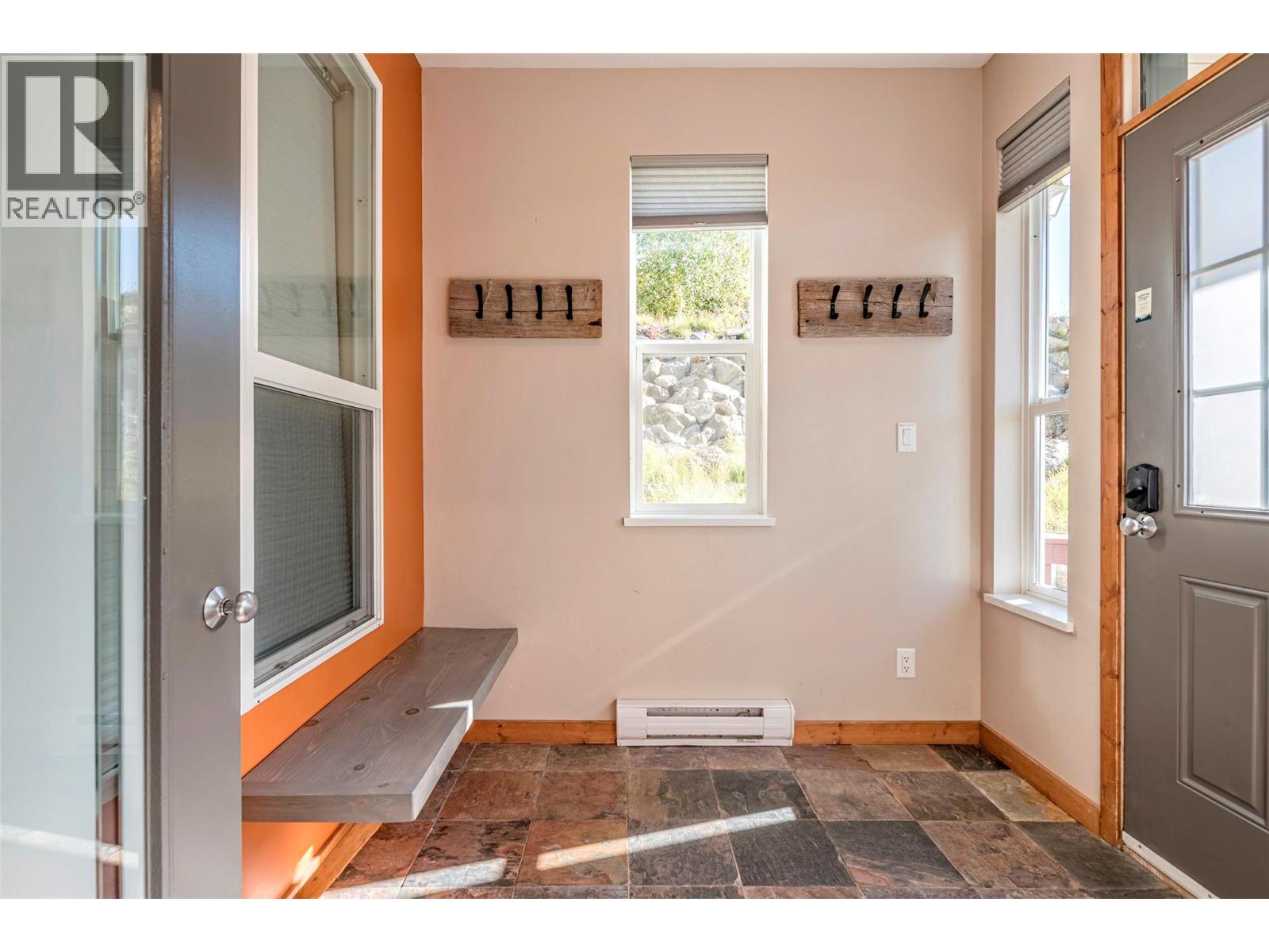 9808 Silver Star Road Unit# 109, Vernon, British Columbia  V1B 3X4 - Photo 7 - 10366492