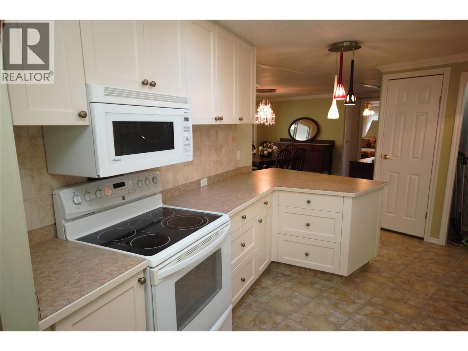 145 6601 Tucelnuit Drive, Oliver, British Columbia  V0H 1T3 - Photo 15 - 10364175