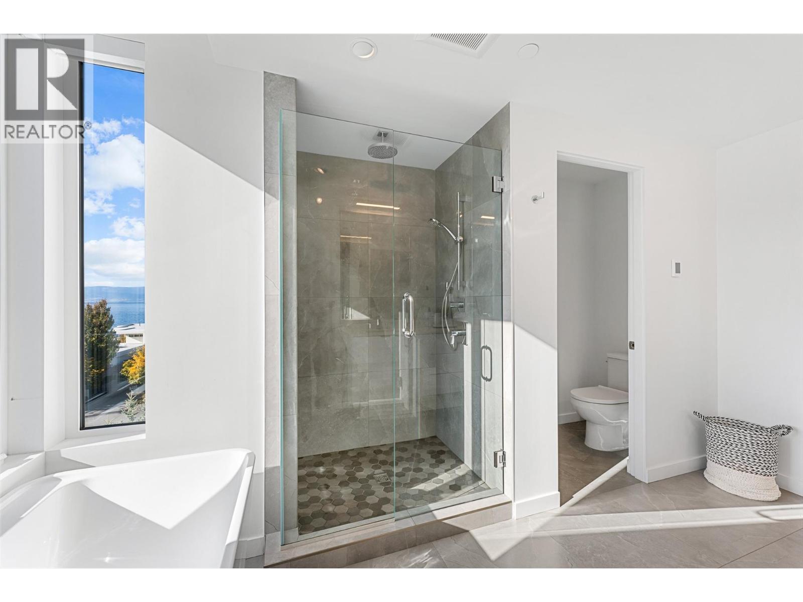 4071 Lakeshore Road Unit# 402, Kelowna, British Columbia  V1W 1V7 - Photo 35 - 10366501