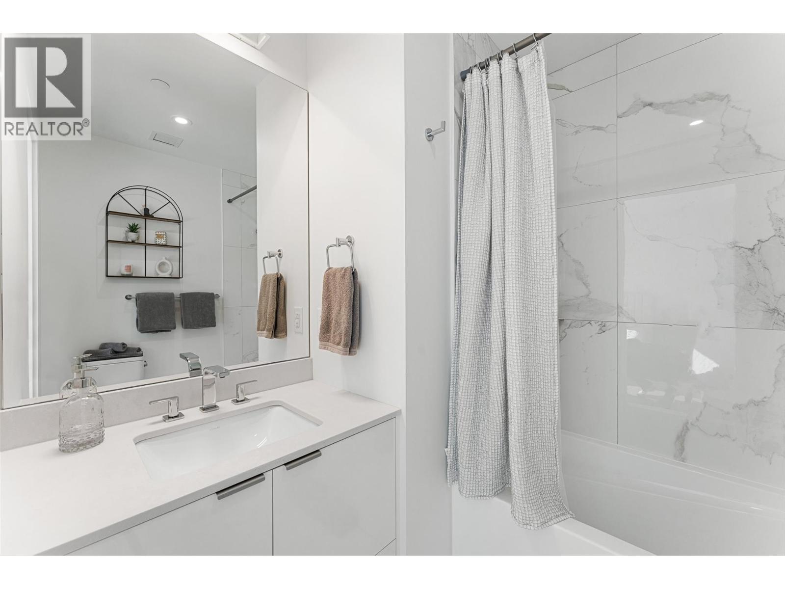 4071 Lakeshore Road Unit# 402, Kelowna, British Columbia  V1W 1V7 - Photo 38 - 10366501