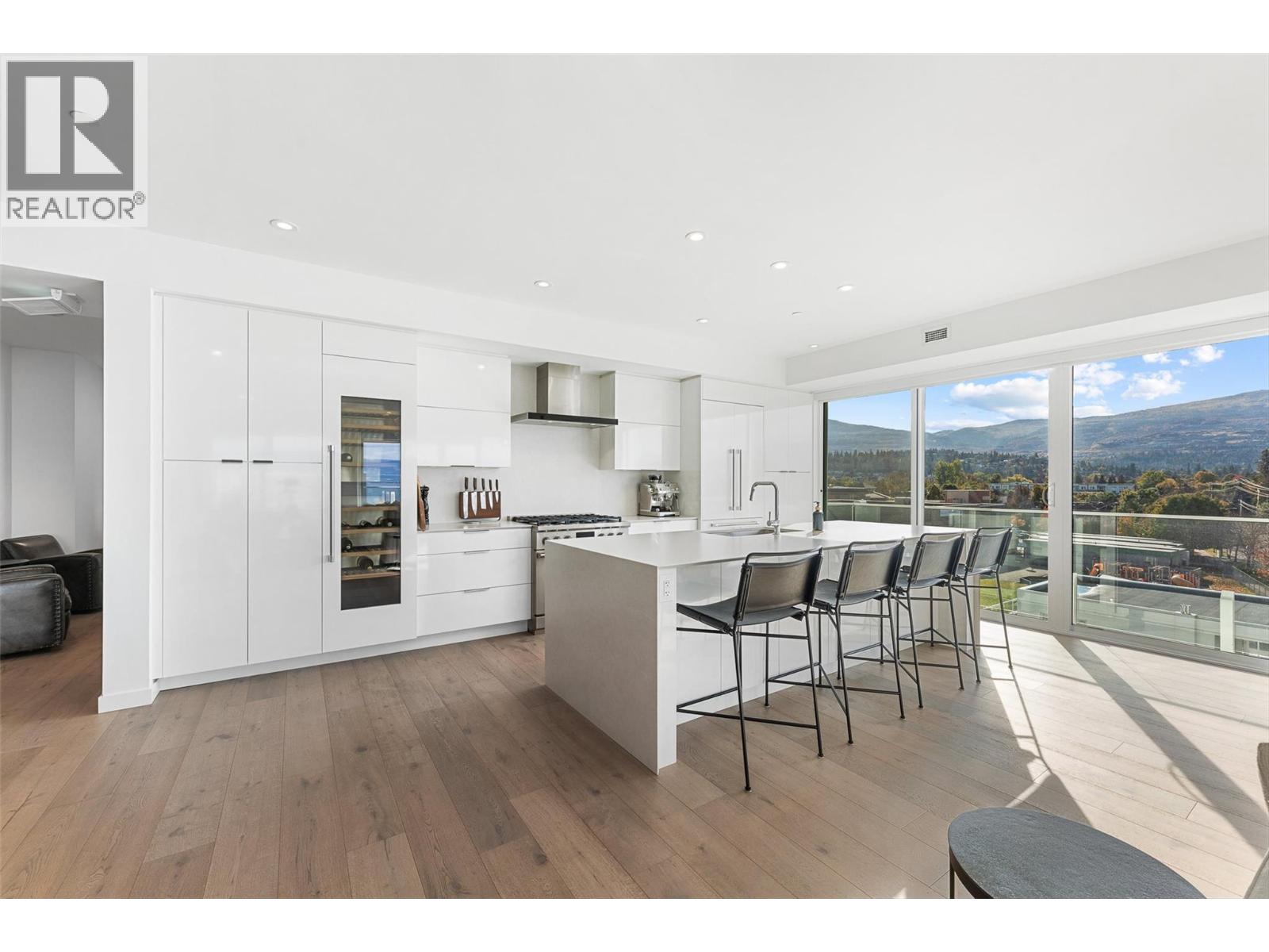 4071 Lakeshore Road Unit# 402, Kelowna, British Columbia  V1W 1V7 - Photo 7 - 10366501