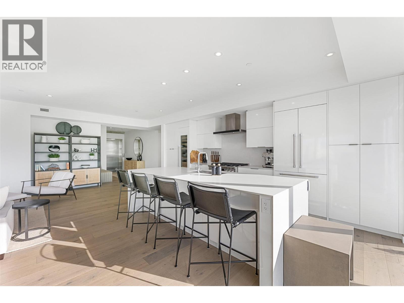 4071 Lakeshore Road Unit# 402, Kelowna, British Columbia  V1W 1V7 - Photo 9 - 10366501