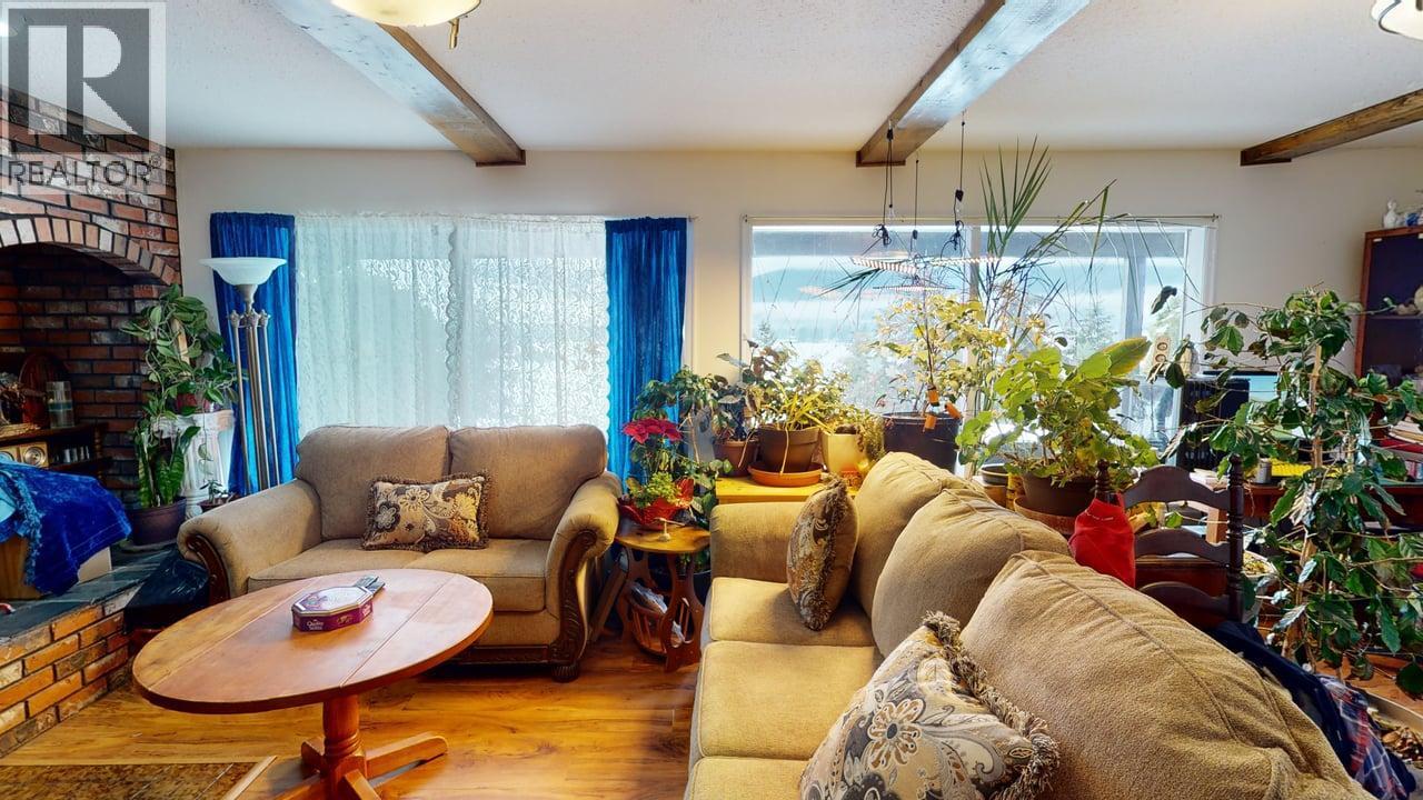 2545 6 Highway, Lumby, British Columbia  V0E 2G1 - Photo 30 - 10366341