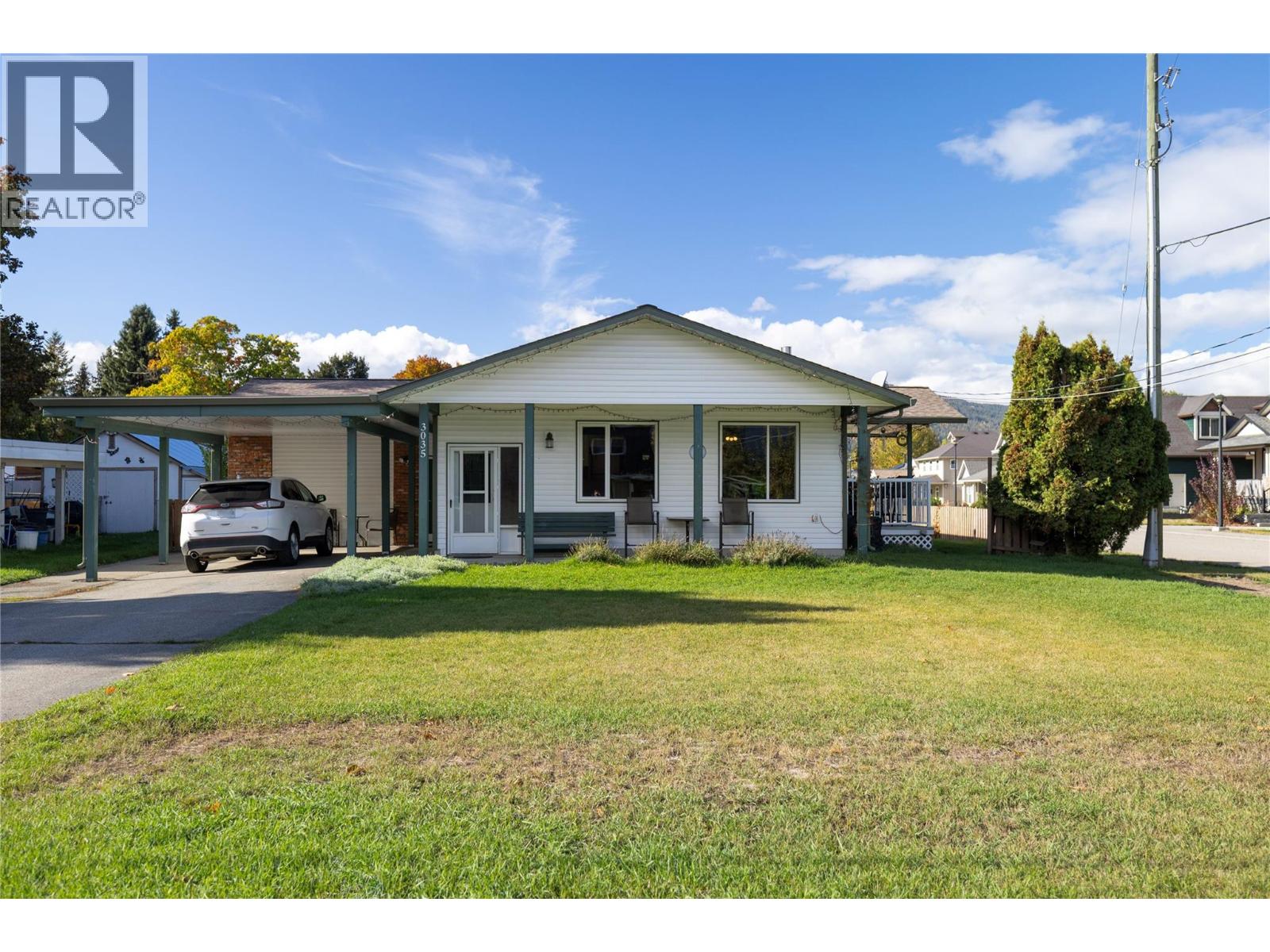 3035 Hayden Drive, Armstrong, British Columbia  V0E 1B1 - Photo 1 - 10366596