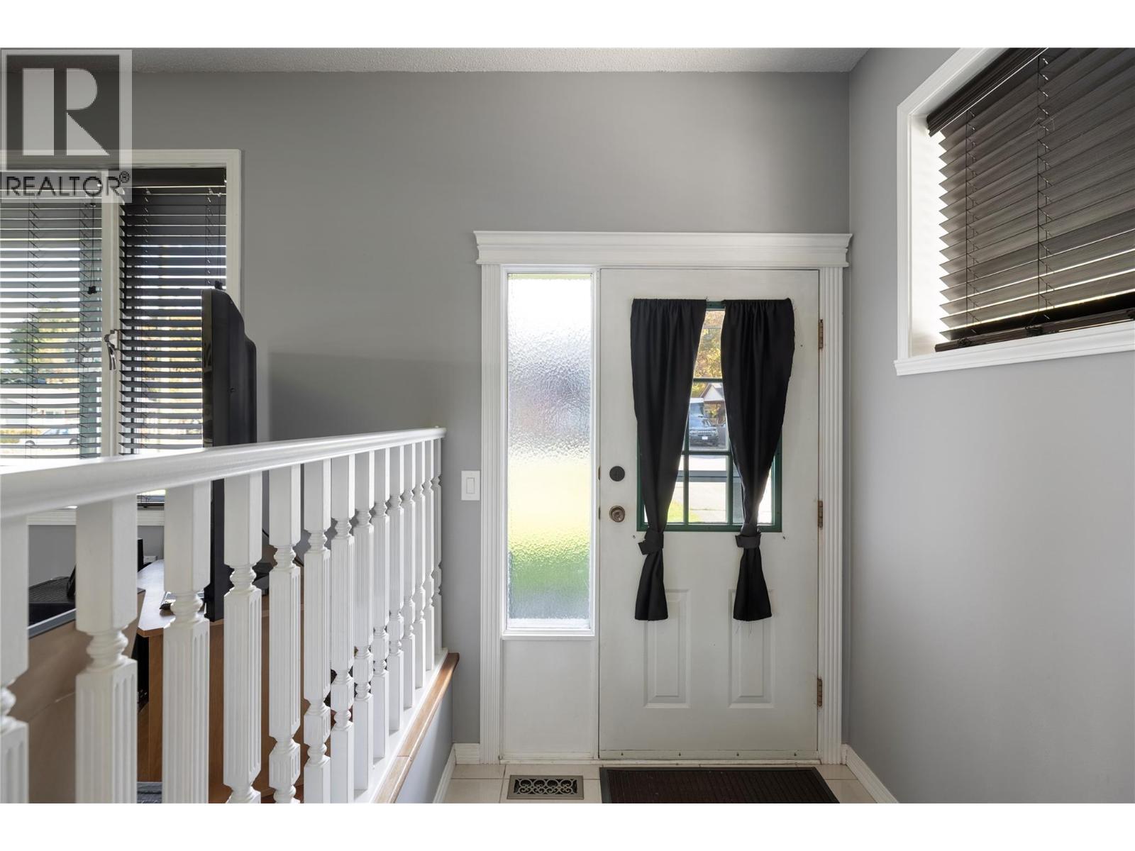 3035 Hayden Drive, Armstrong, British Columbia  V0E 1B1 - Photo 15 - 10366596