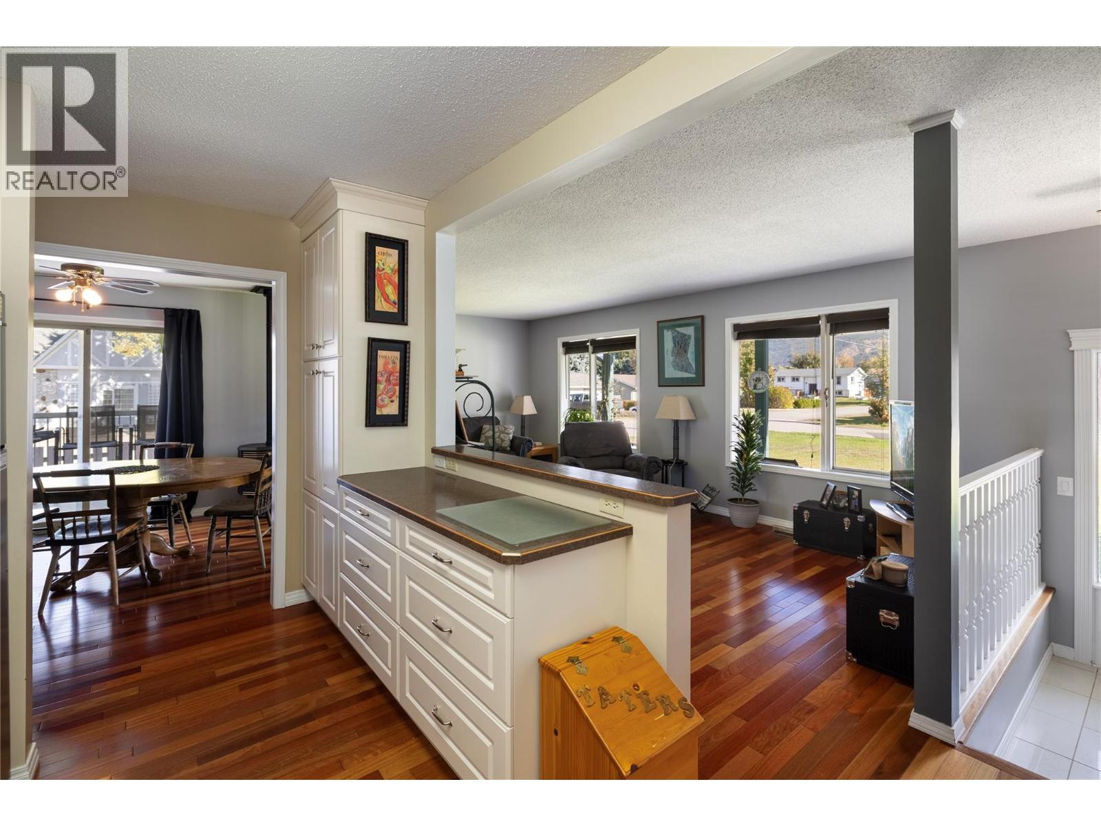 3035 Hayden Drive, Armstrong, British Columbia  V0E 1B1 - Photo 18 - 10366596