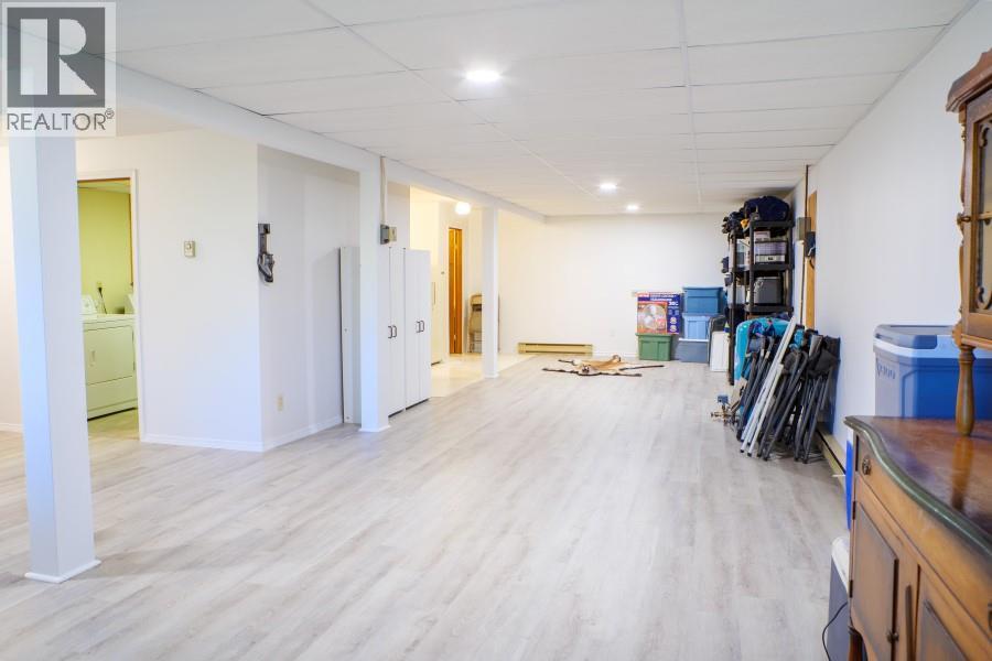 7 Westside Road, Invermere, British Columbia  V0A 1K5 - Photo 18 - 10366181