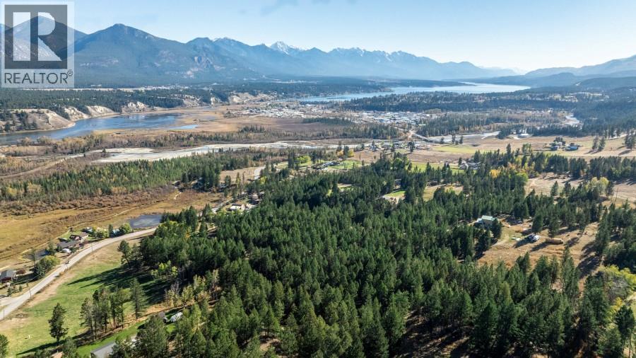 7 Westside Road, Invermere, British Columbia  V0A 1K5 - Photo 21 - 10366181