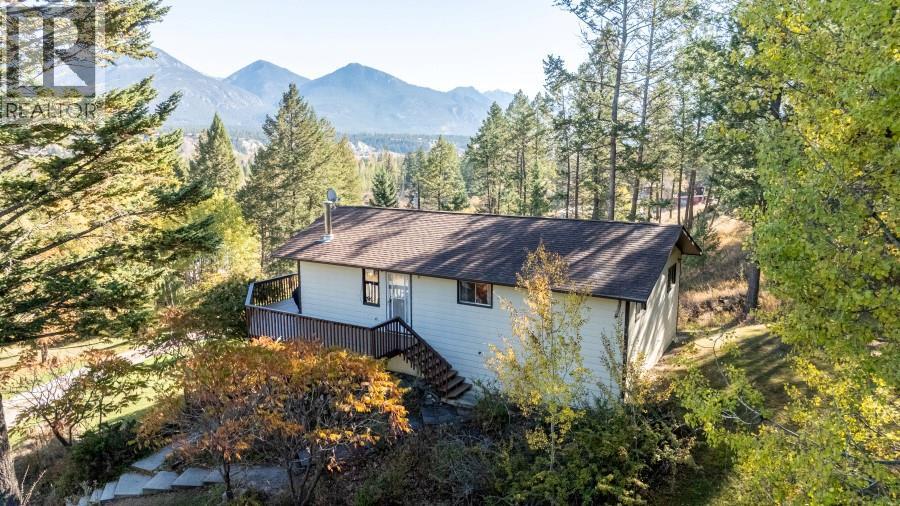 7 Westside Road, Invermere, British Columbia  V0A 1K5 - Photo 5 - 10366181