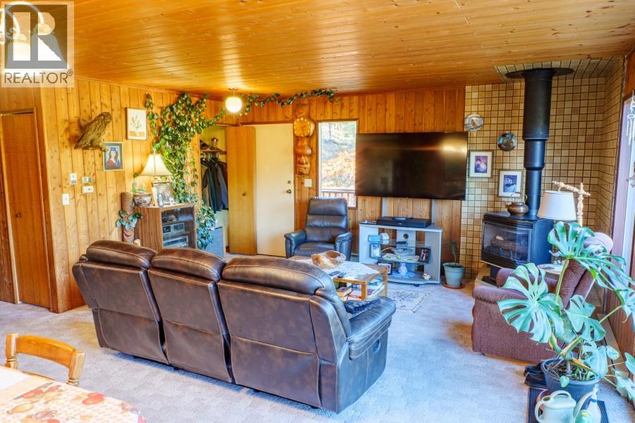 7 Westside Road, Invermere, British Columbia  V0A 1K5 - Photo 9 - 10366181