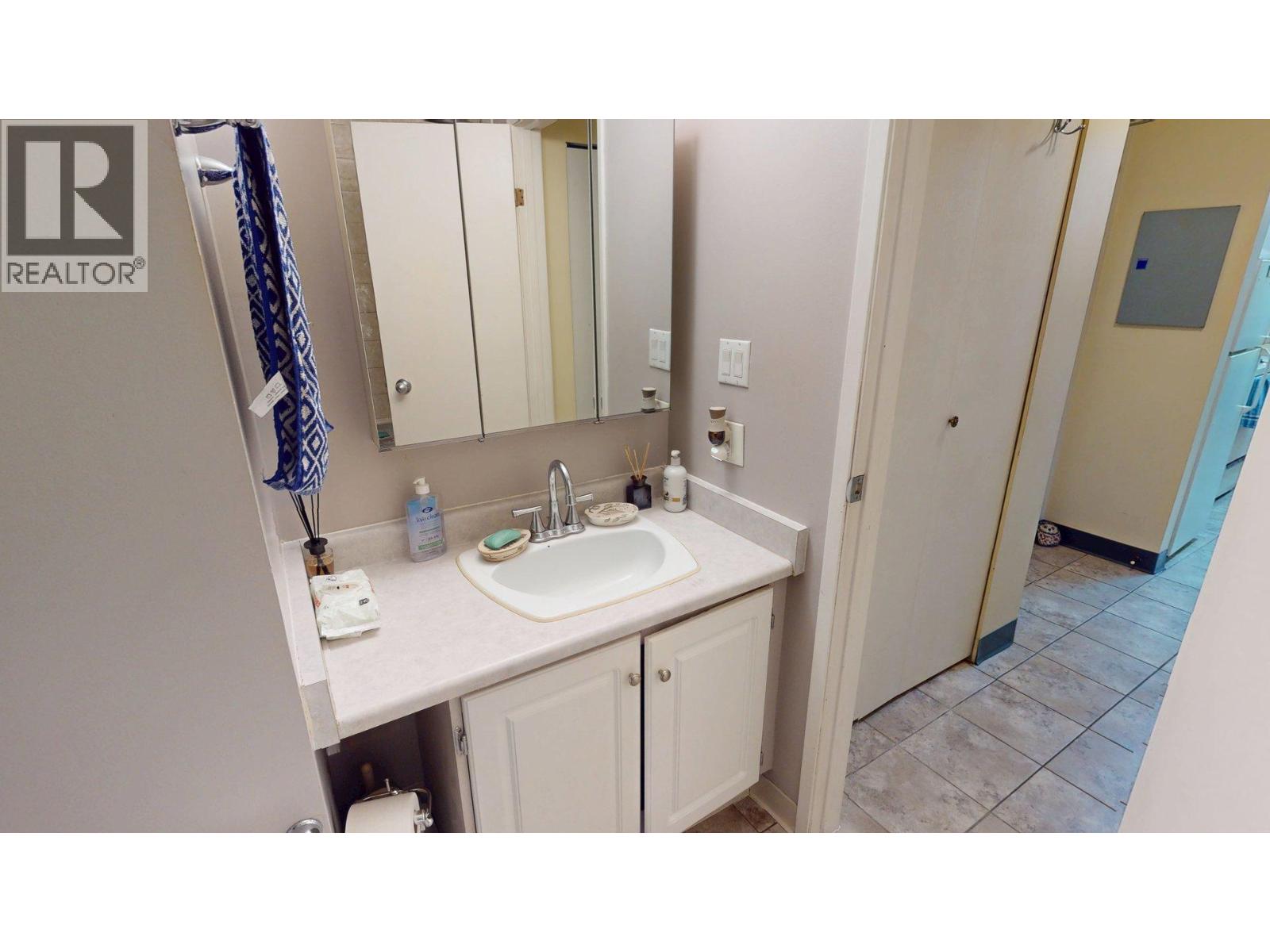 775 Balmer Crescent Unit# 303, Elkford, British Columbia  V0B 1H0 - Photo 21 - 10366610