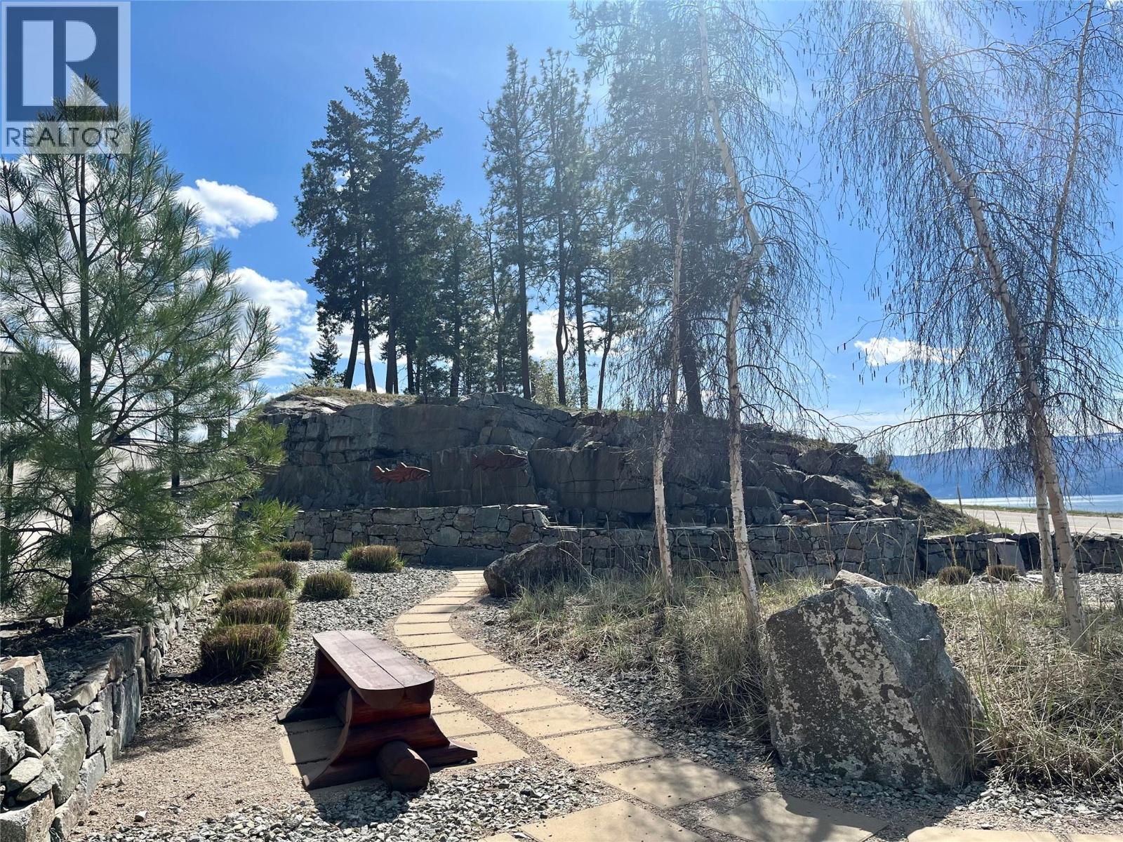 8828 Oxford Road, Vernon, British Columbia  V1H 2K8 - Photo 5 - 10366282