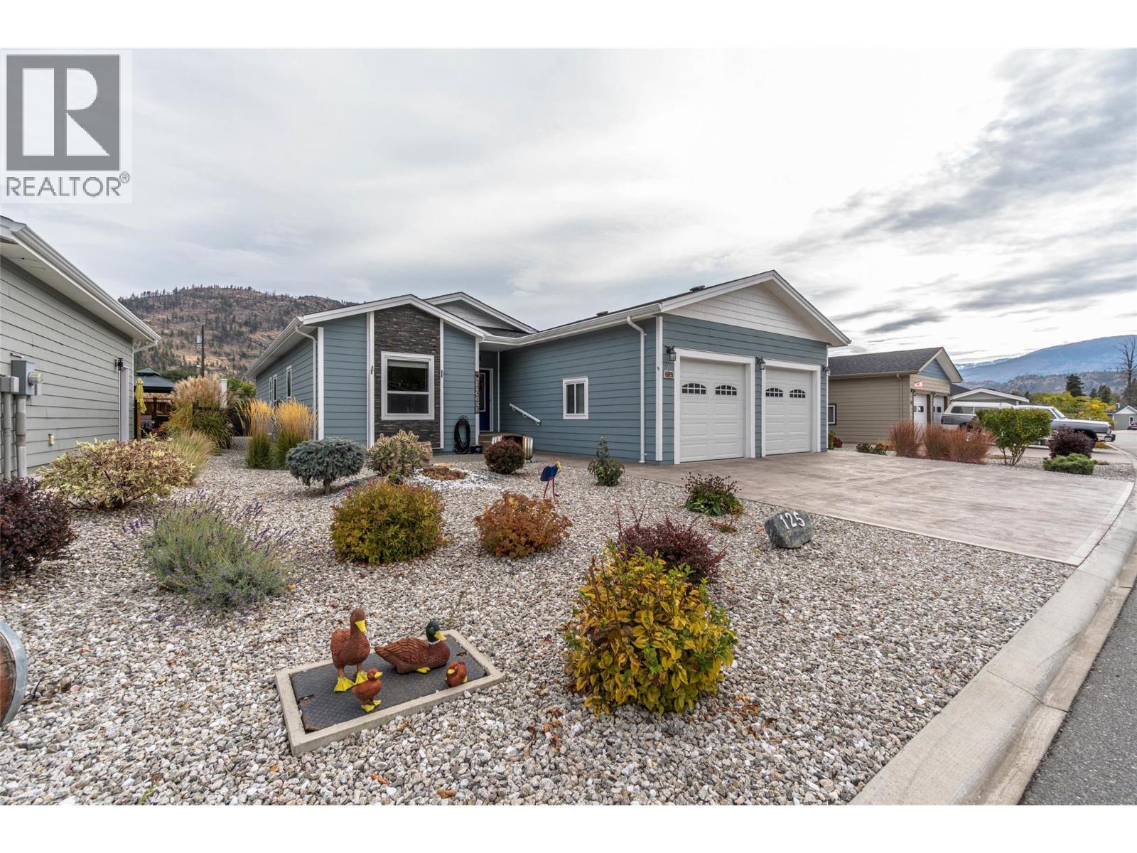 8300 Gallagher Lake Frontage Road Unit# 125, Oliver, British Columbia  V0H 1T2 - Photo 2 - 10366586