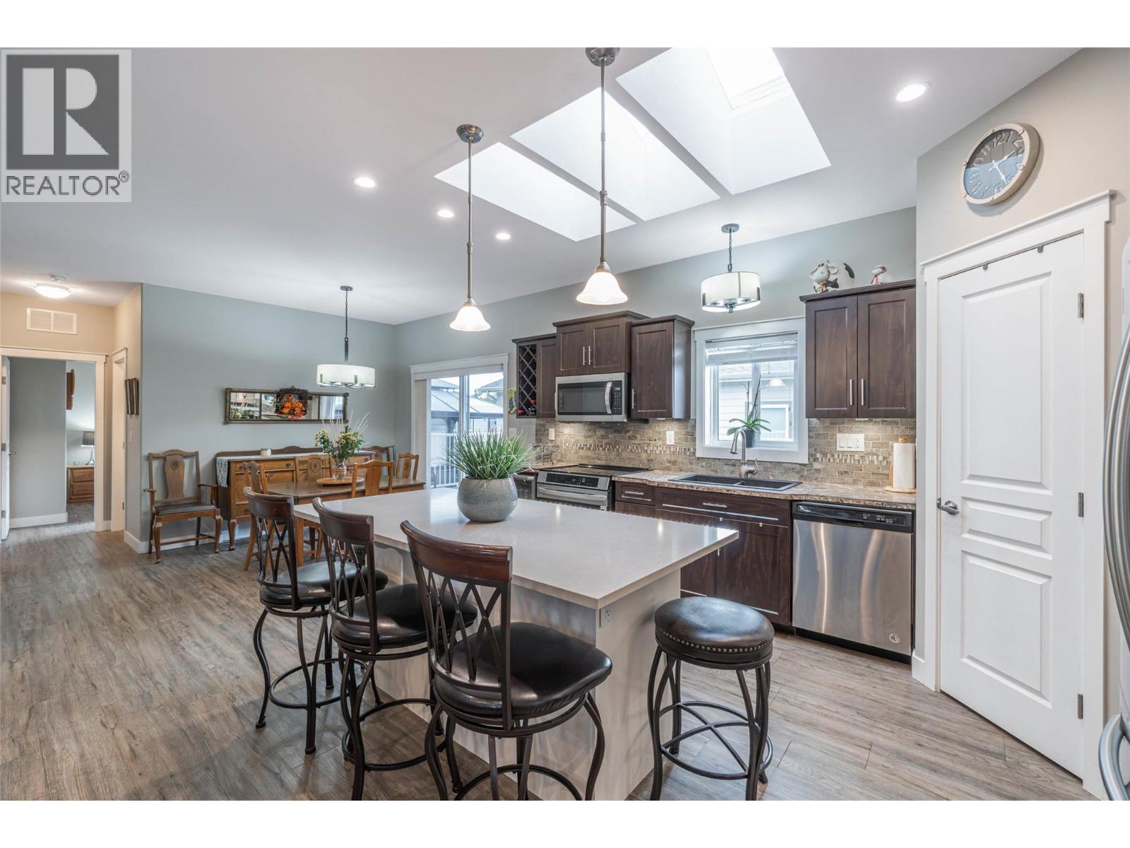 8300 Gallagher Lake Frontage Road Unit# 125, Oliver, British Columbia  V0H 1T2 - Photo 6 - 10366586