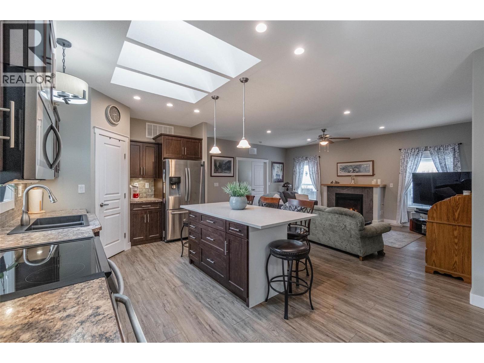 8300 Gallagher Lake Frontage Road Unit# 125, Oliver, British Columbia  V0H 1T2 - Photo 9 - 10366586