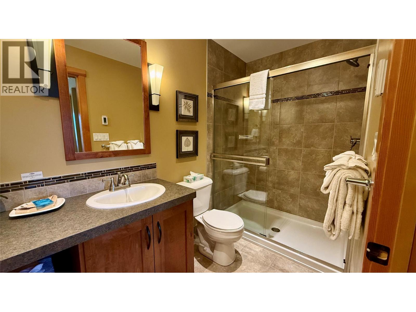 16-D1-5150 Fairway Drive, Fairmont Hot Springs, British Columbia  V0B 1L1 - Photo 19 - 10366552