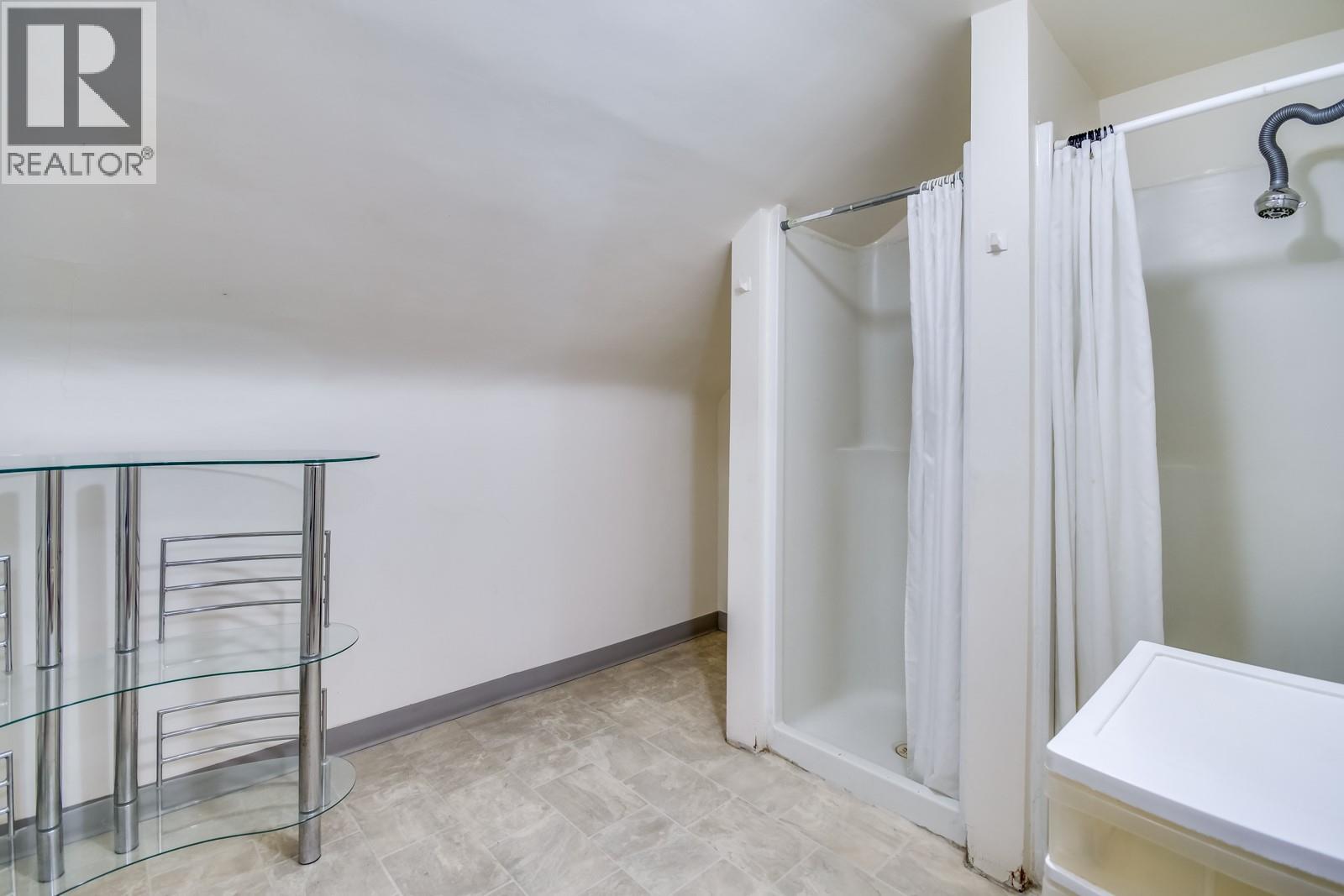 730 Bernard Avenue, Kelowna, British Columbia  V1Y 6P5 - Photo 33 - 10366465