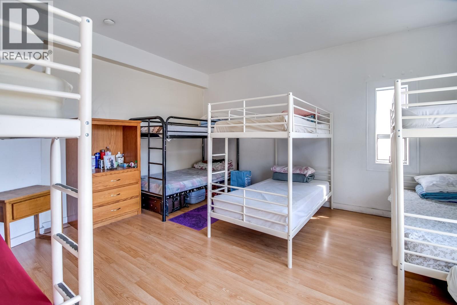 730 Bernard Avenue, Kelowna, British Columbia  V1Y 6P5 - Photo 9 - 10366465