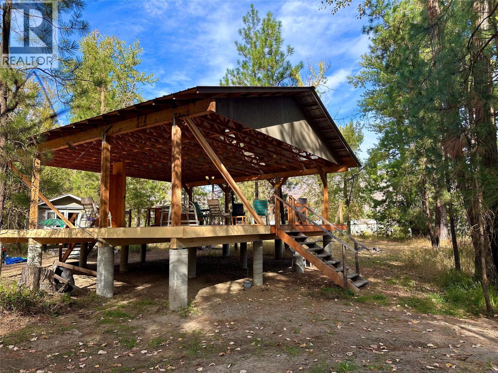 6380 12th Street, Grand Forks, British Columbia  V0H 1H0 - Photo 3 - 10366598