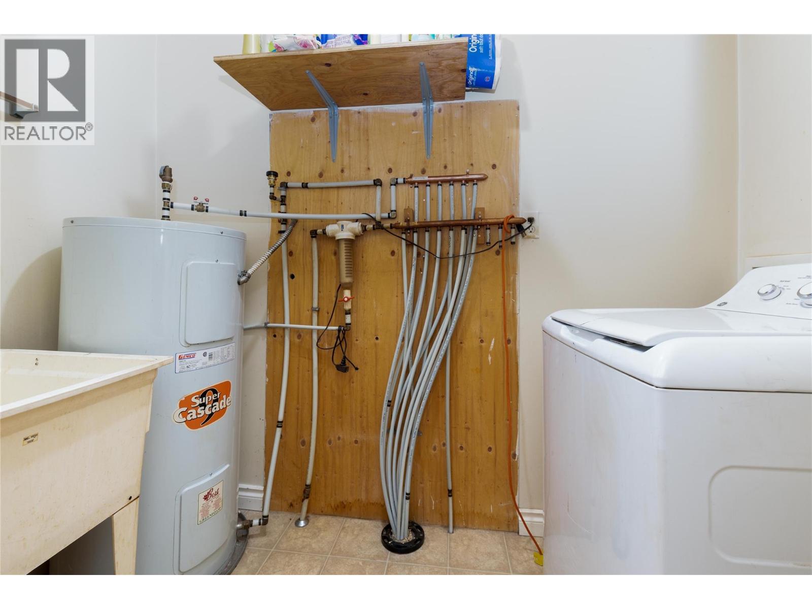 8336 Skimikin Road, Chase, British Columbia  V0E 1M1 - Photo 12 - 10366615