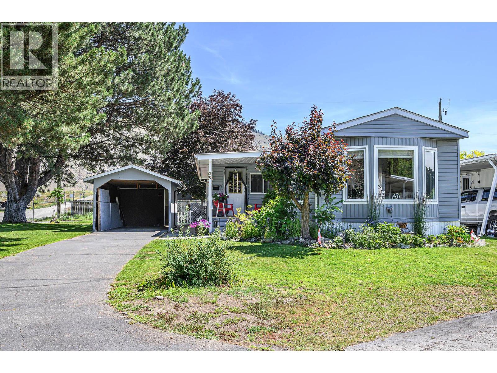 2400 Oakdale Way Unit# 30, Kamloops, British Columbia  V2B 6W7 - Photo 1 - 10366645