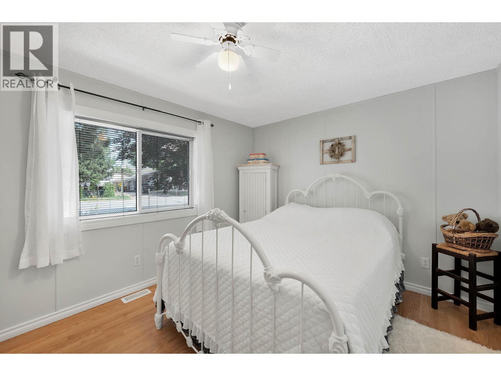 2400 Oakdale Way Unit# 30, Kamloops, British Columbia  V2B 6W7 - Photo 17 - 10366645