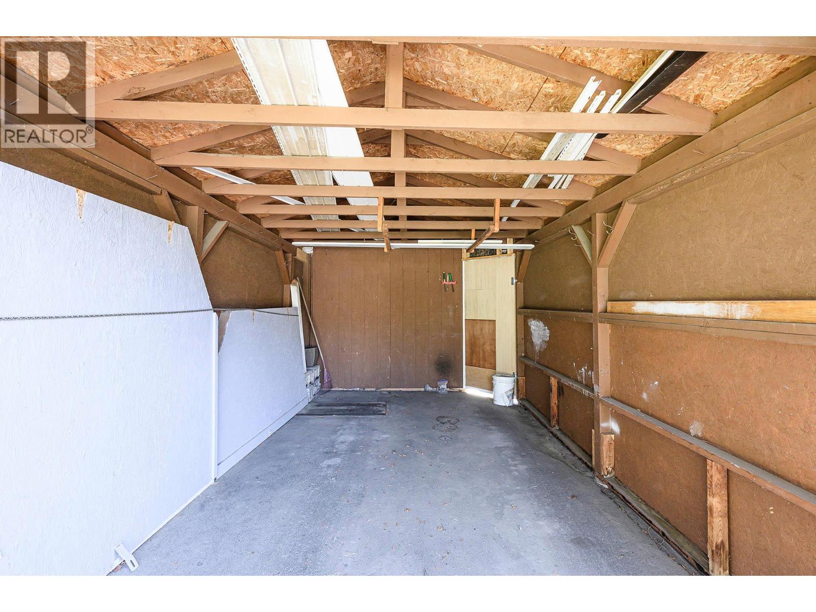 2400 Oakdale Way Unit# 30, Kamloops, British Columbia  V2B 6W7 - Photo 39 - 10366645