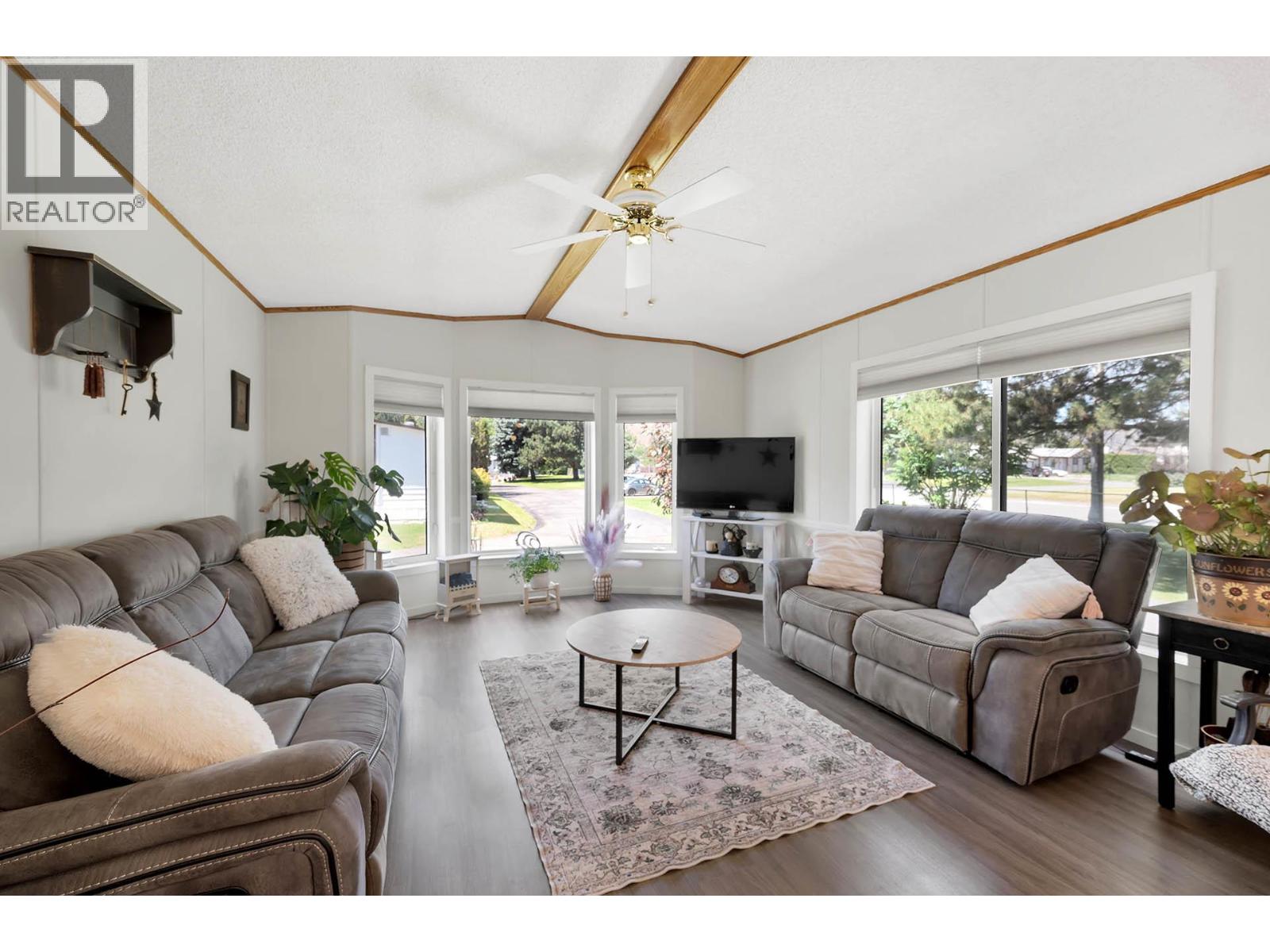 2400 Oakdale Way Unit# 30, Kamloops, British Columbia  V2B 6W7 - Photo 5 - 10366645