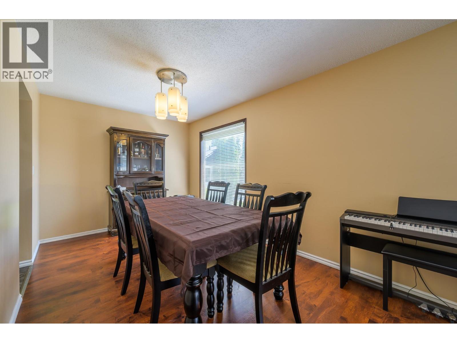 1757 Leighton Place, Kamloops, British Columbia  V2B 7P1 - Photo 6 - 10366466